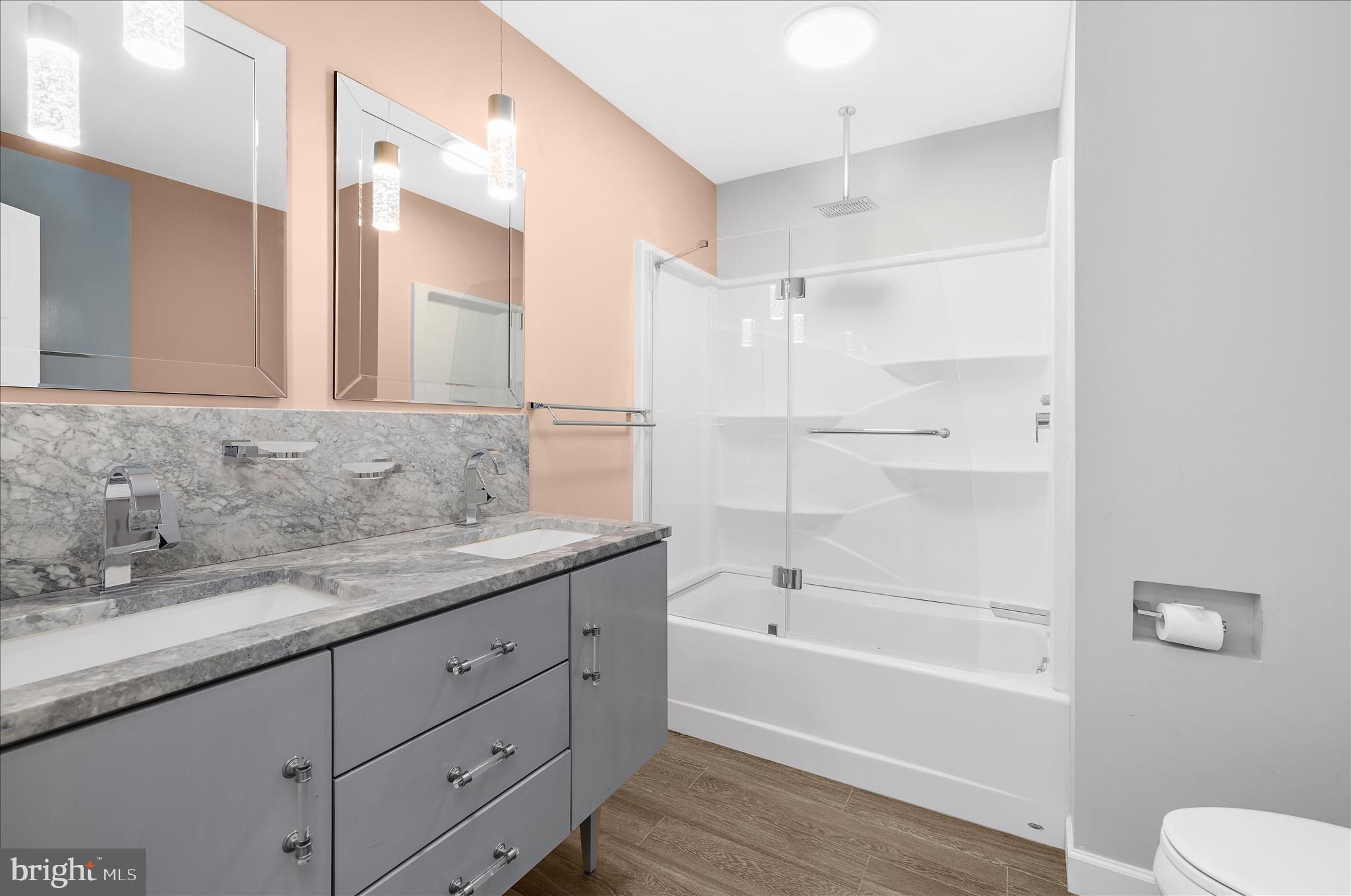 MOUNT PLEASANT - Residential