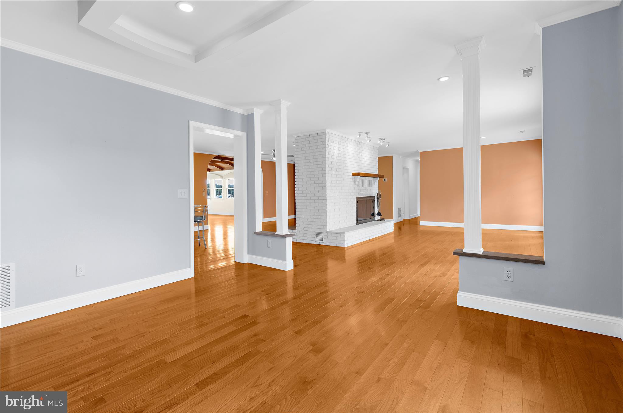 MOUNT PLEASANT - Residential