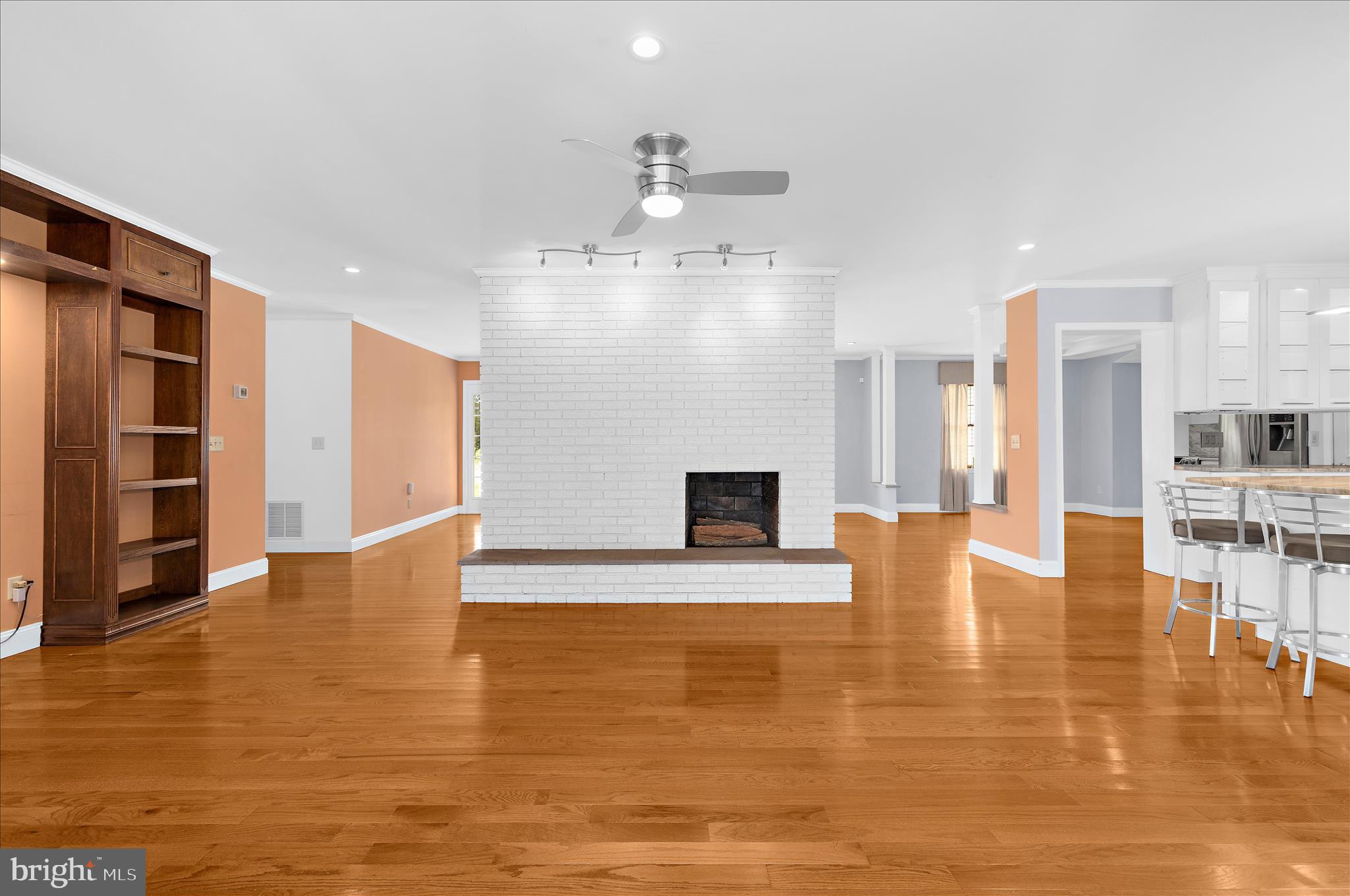 MOUNT PLEASANT - Residential
