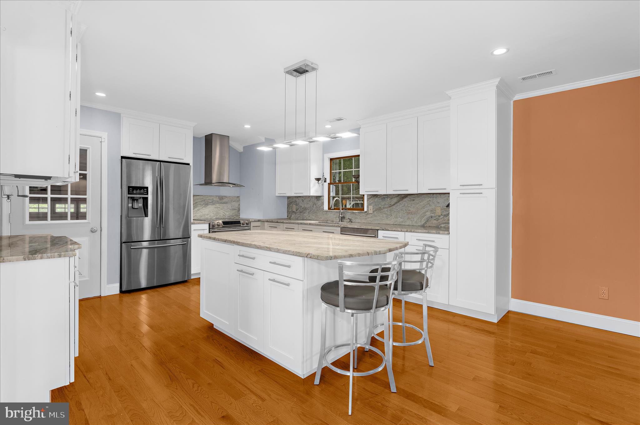 MOUNT PLEASANT - Residential