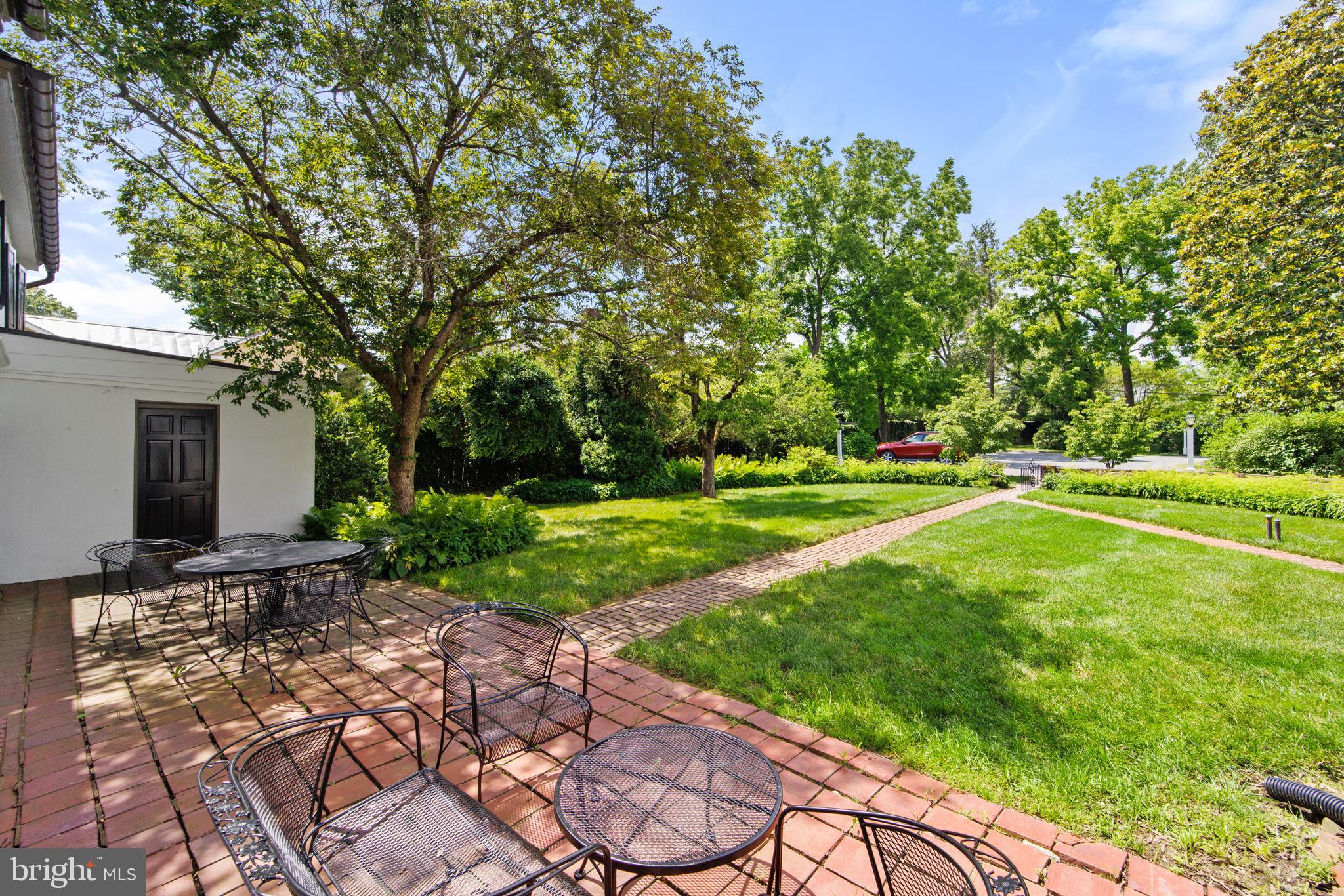 MIDDLEBURG - Commercial Sale