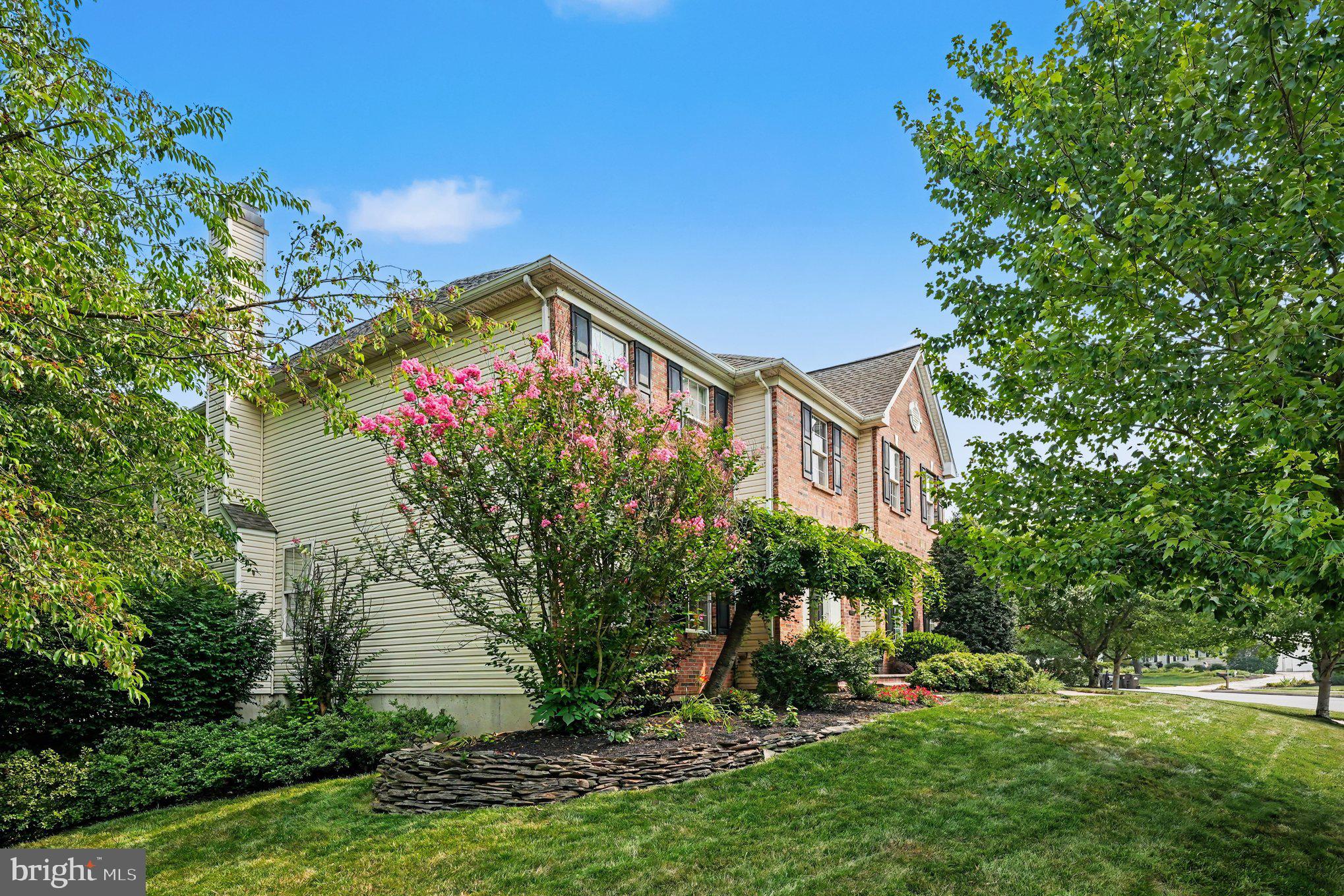 WALNUT GROVE - Residential