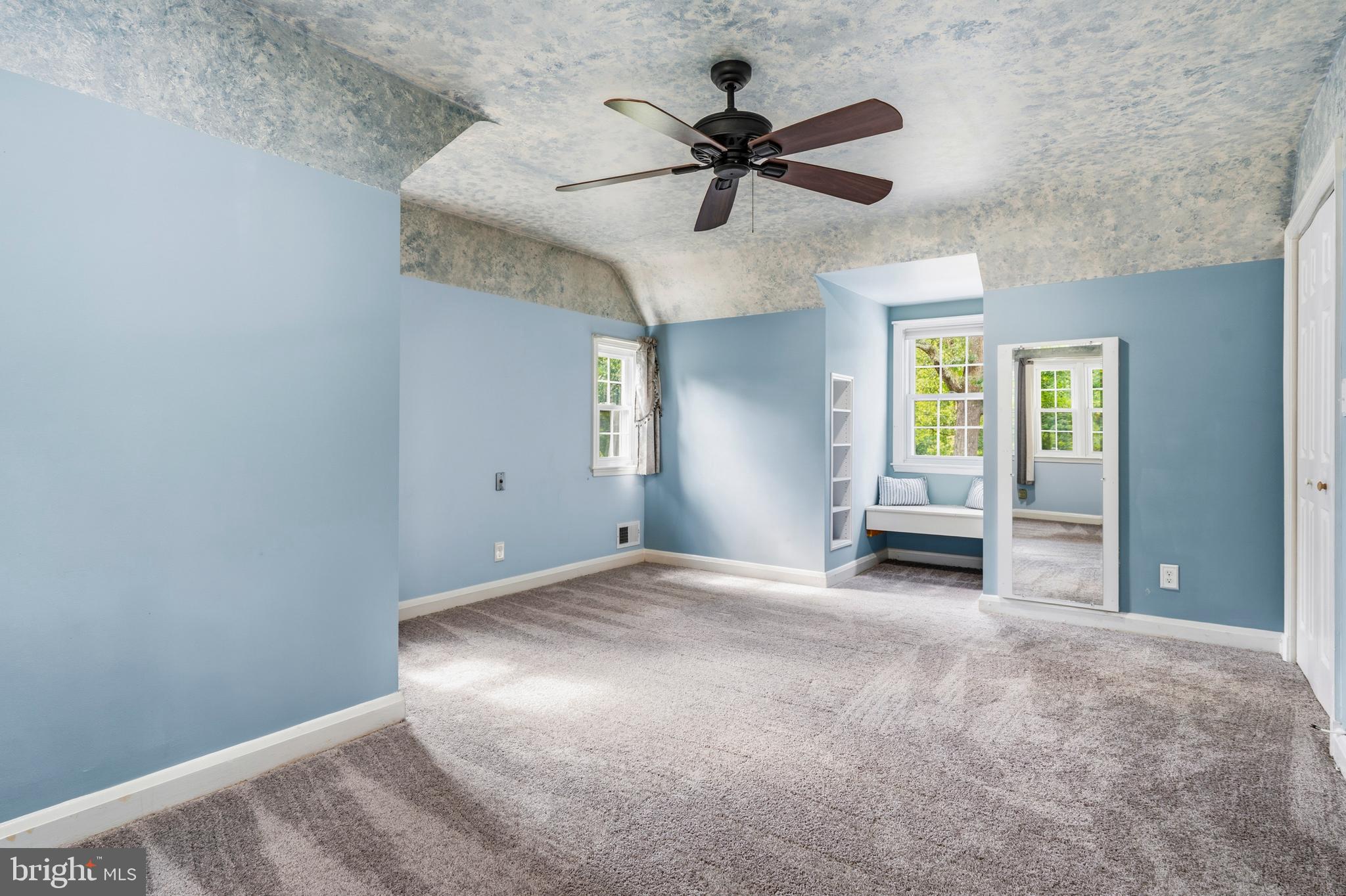 DEER PARK - Residential