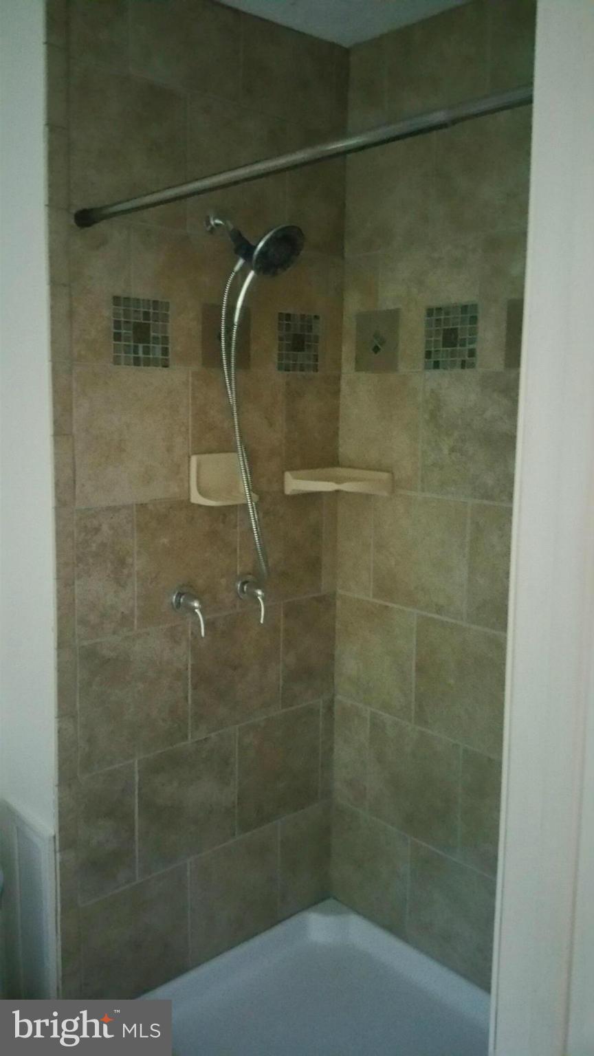 HOLLAWAY ESTATES - Residential