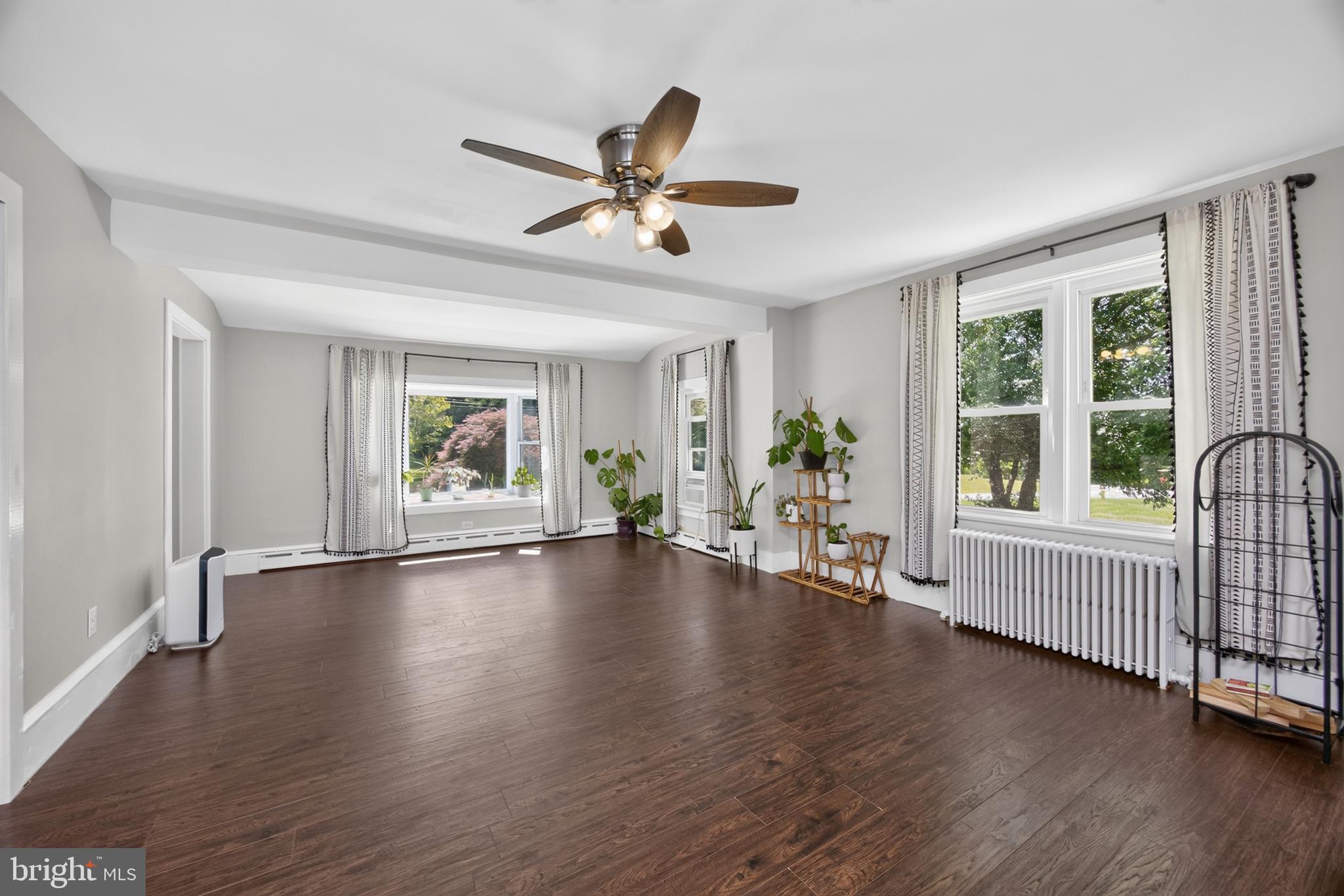 SADSBURY VILLAGE - Residential