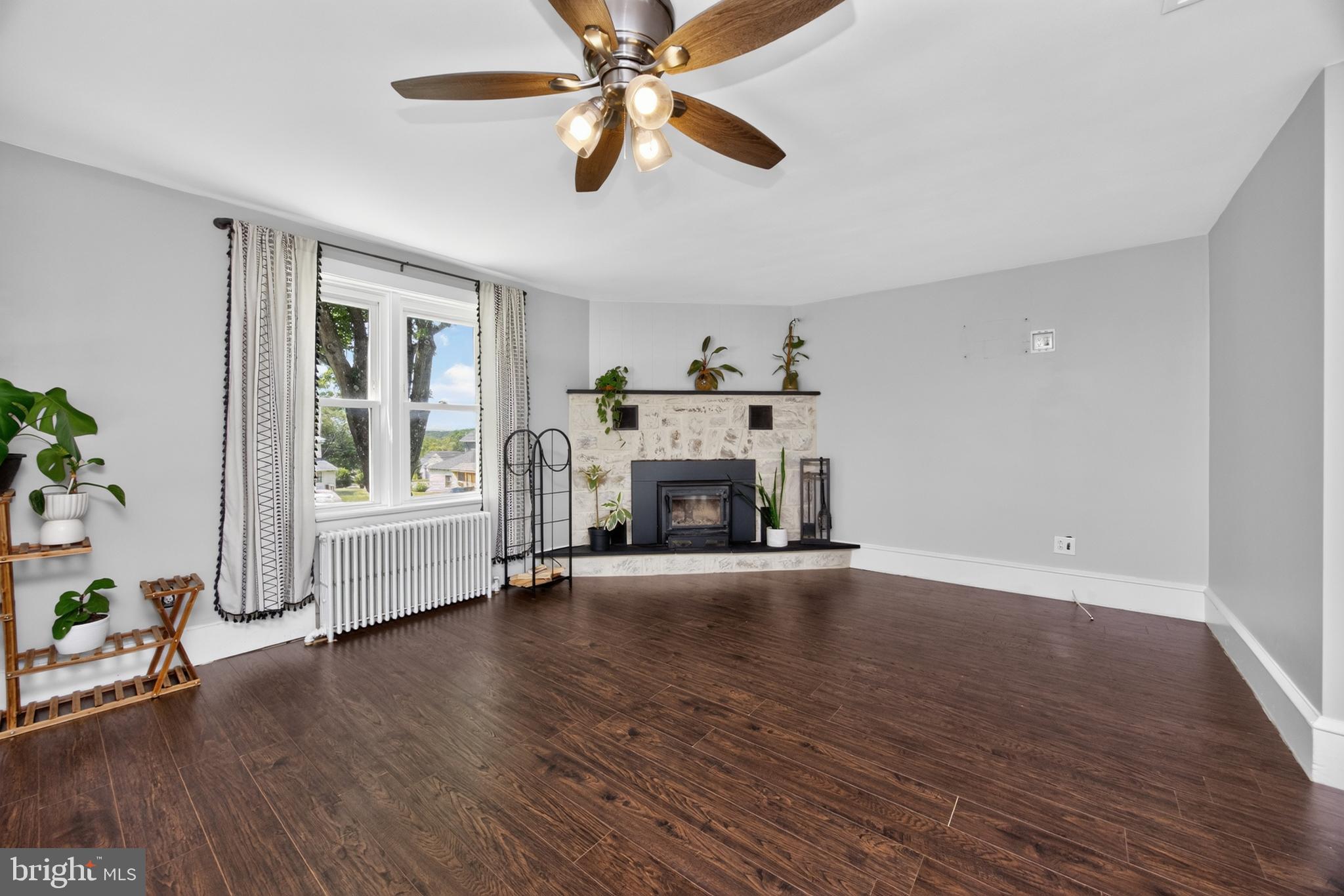 SADSBURY VILLAGE - Residential