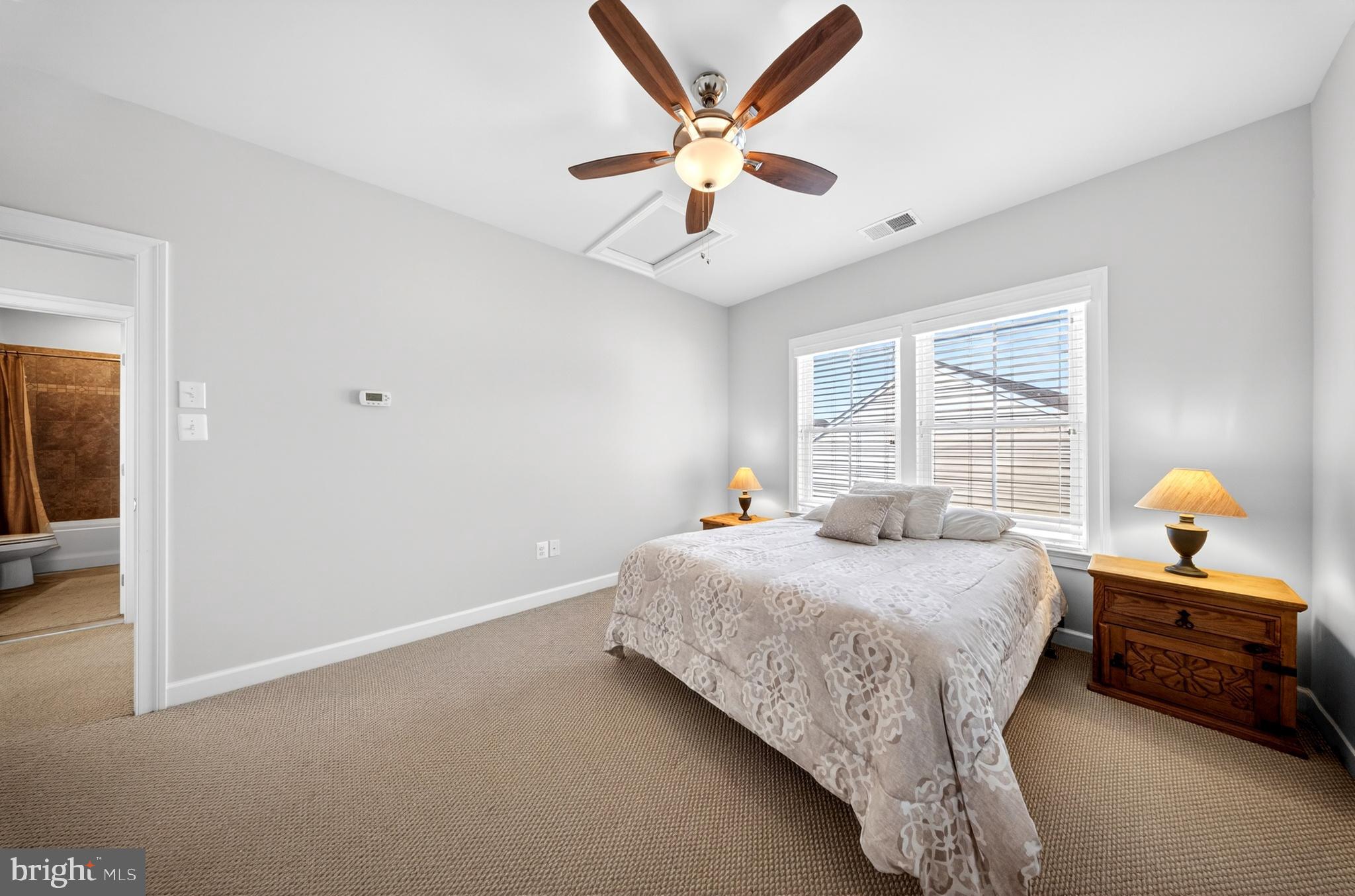 GRANDE AT CANAL POINTE - Residential