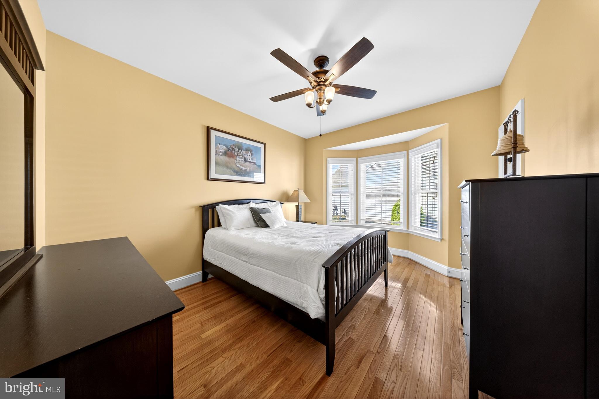 GRANDE AT CANAL POINTE - Residential