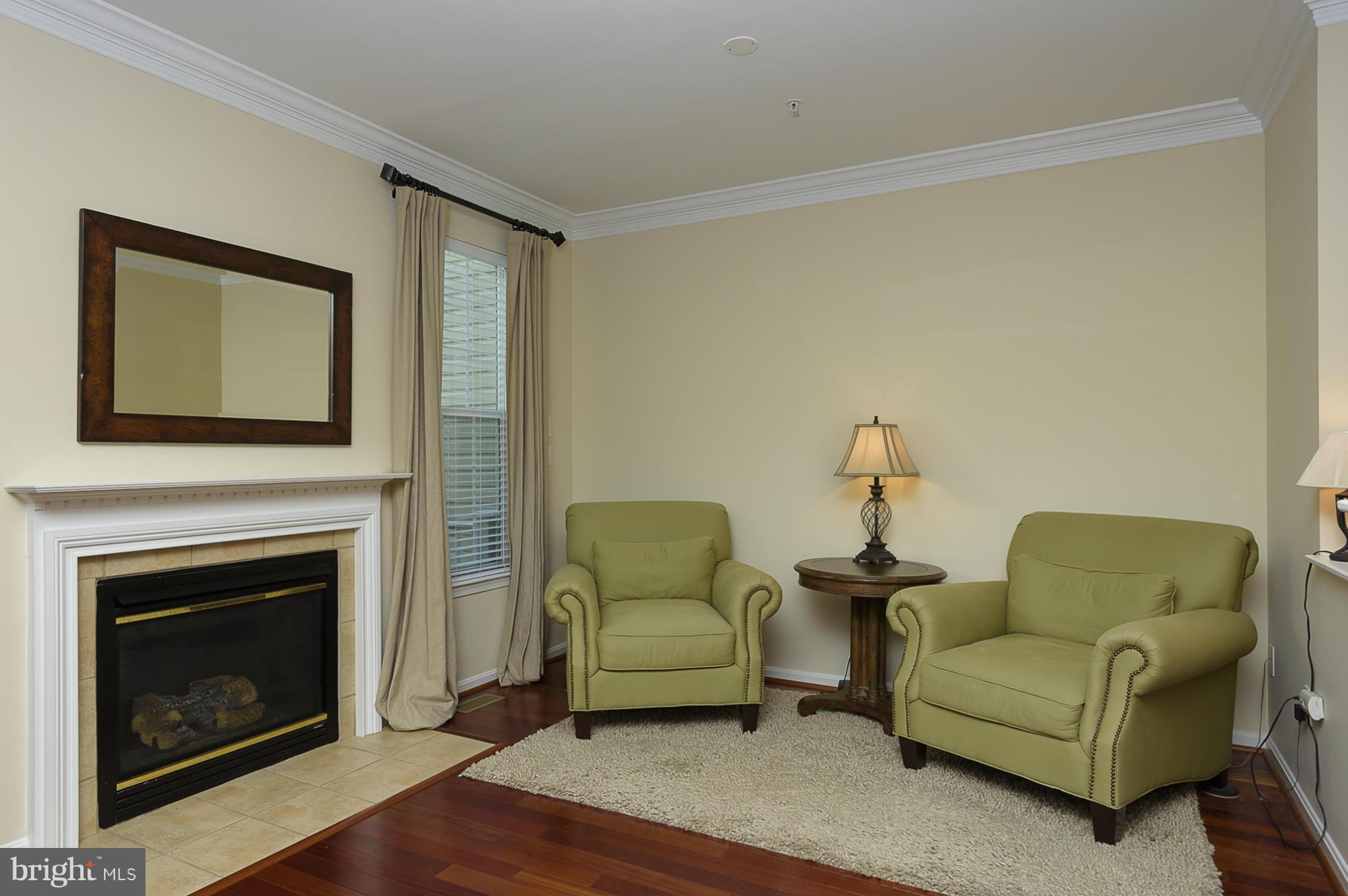 PINEY ORCHARD - Residential