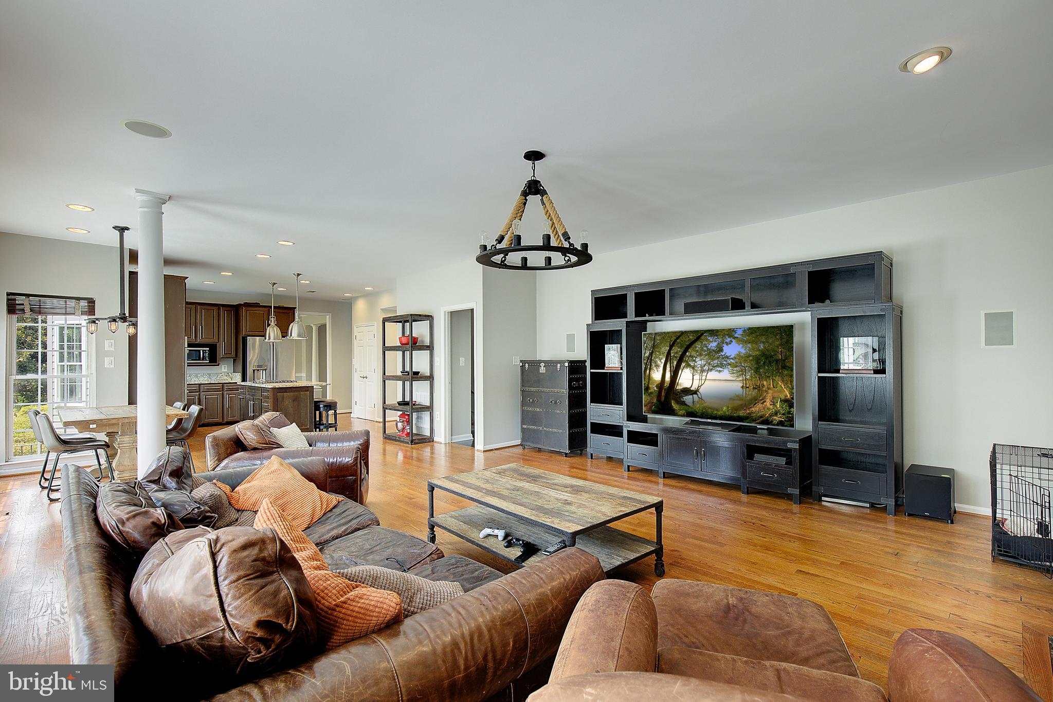 CROFTON VALLEY - Residential