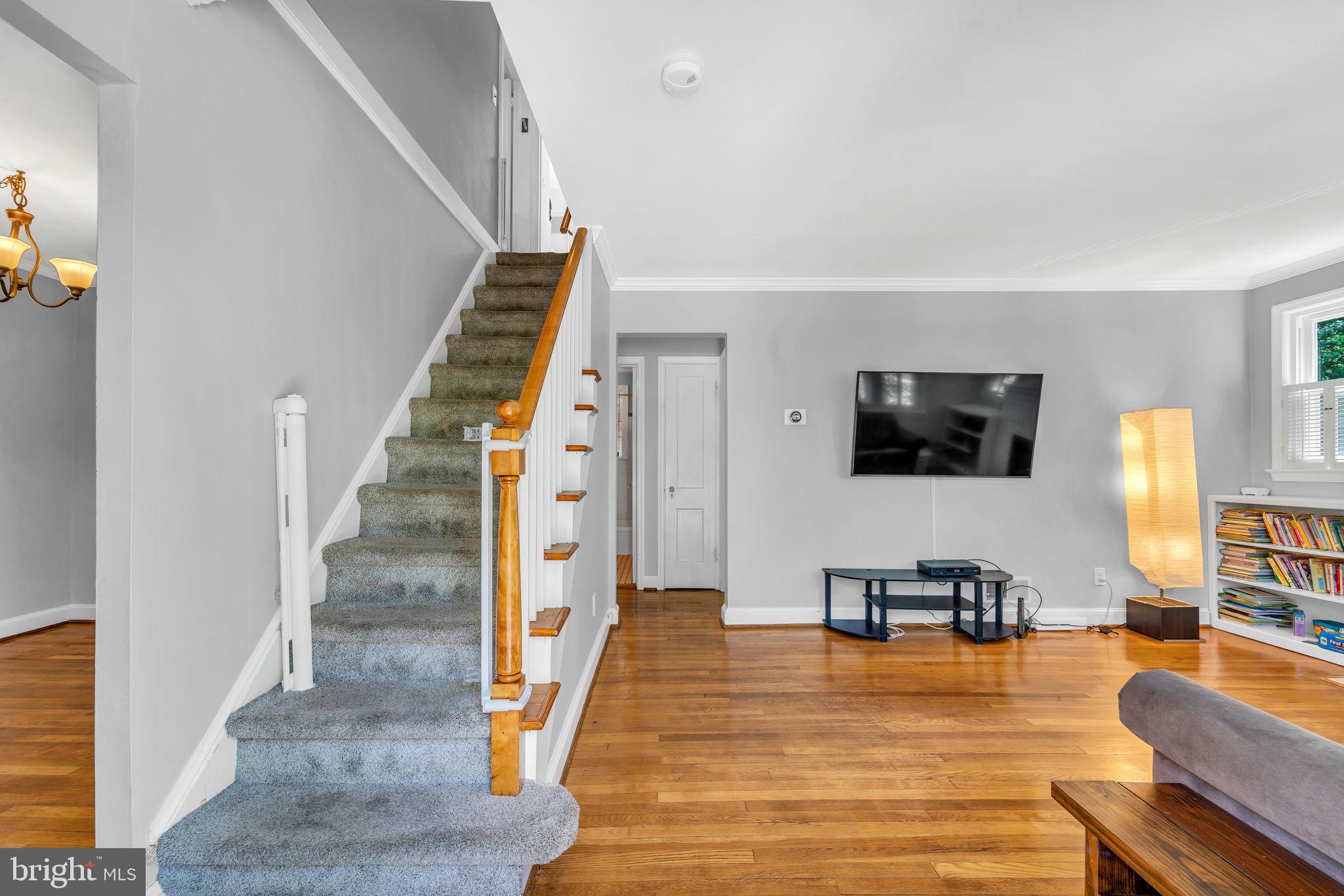KENSINGTON - Residential