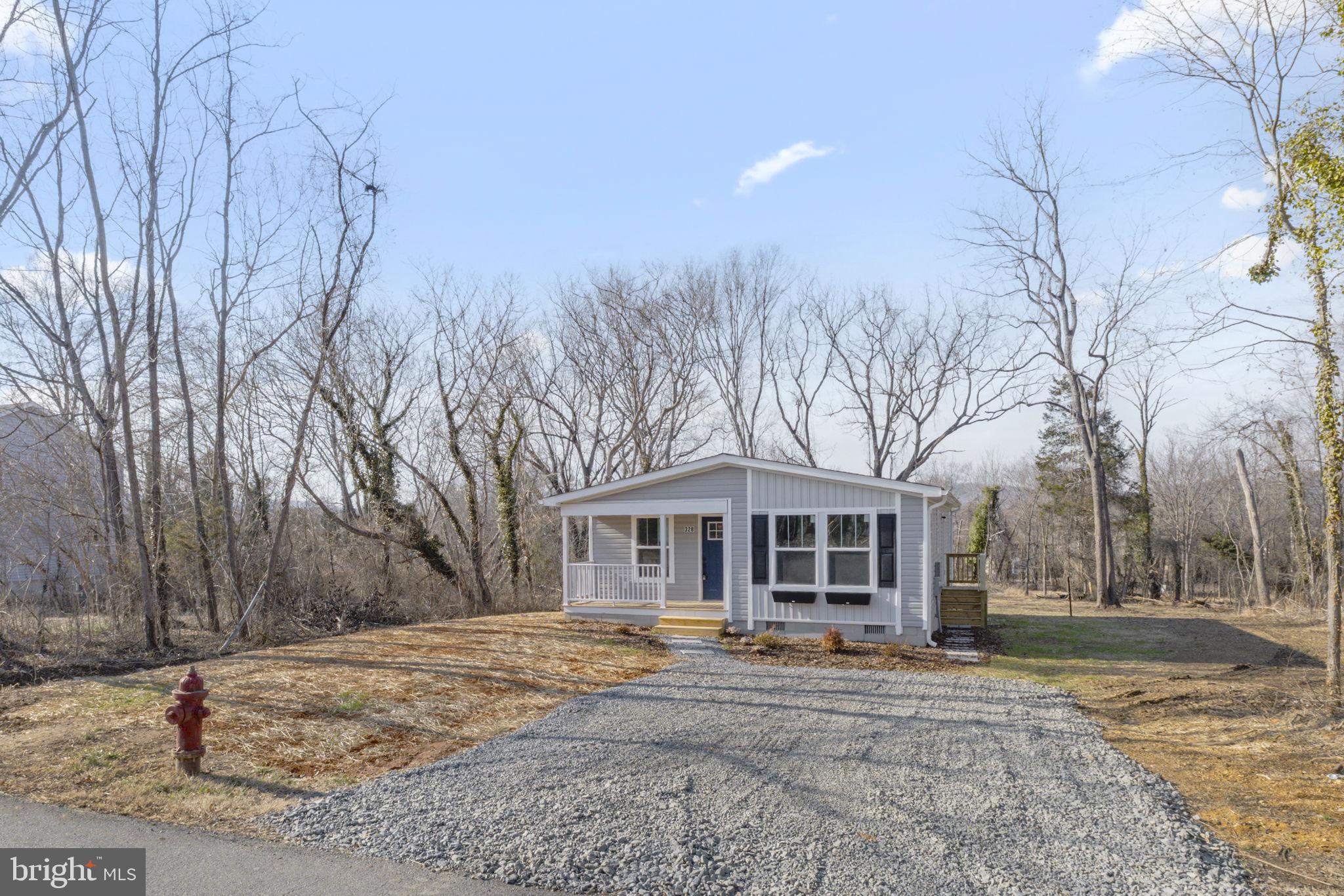 TOWN OF GORDONSVILLE - Residential