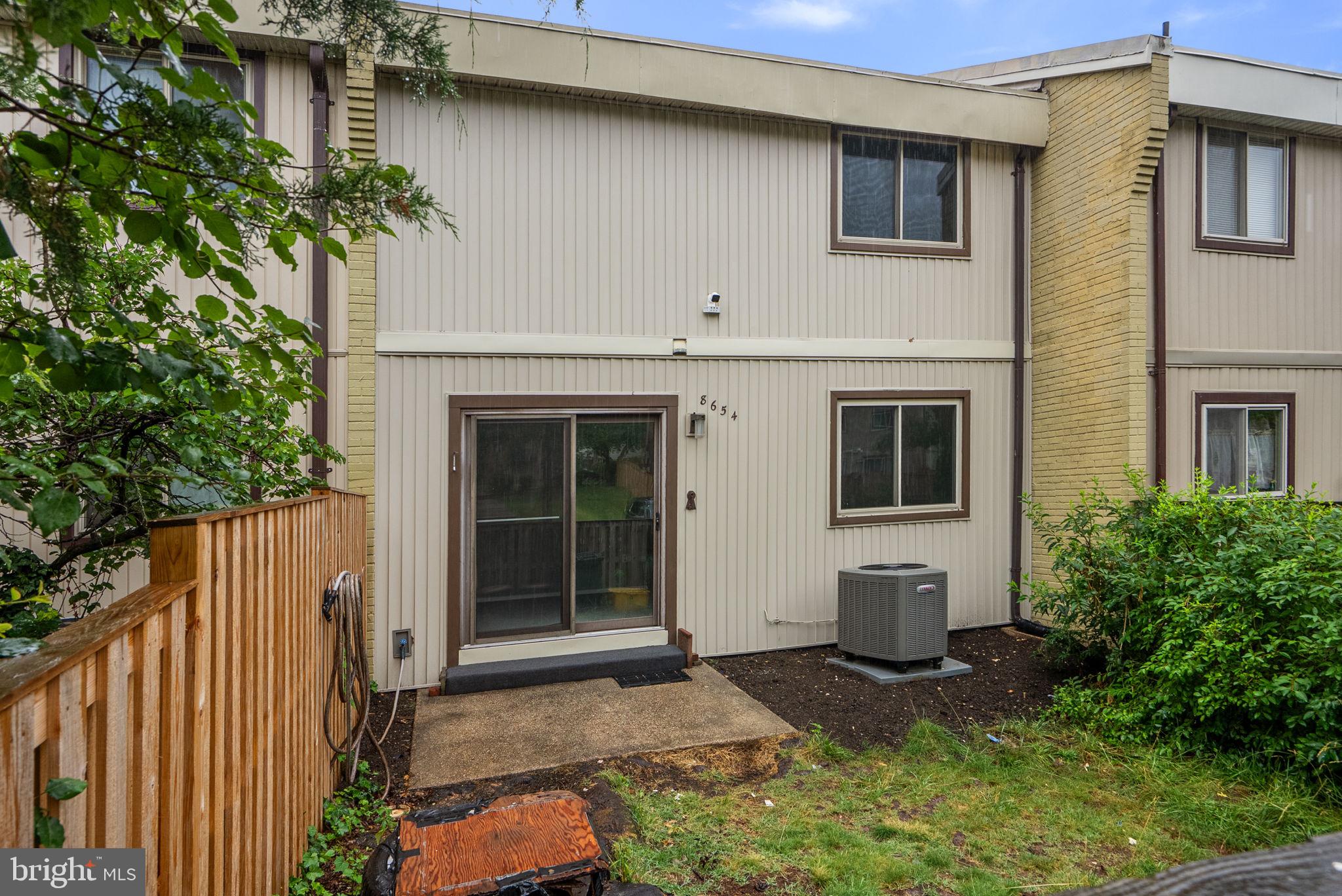CIPRIANO WOODS - Residential