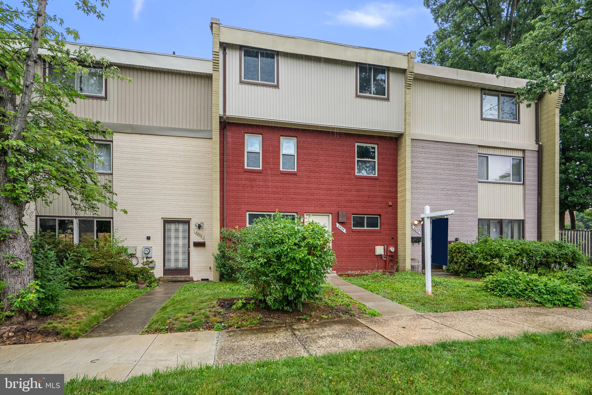 CIPRIANO WOODS - Residential