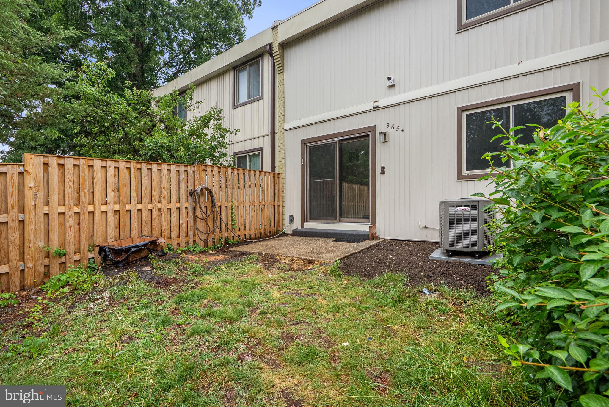 CIPRIANO WOODS - Residential