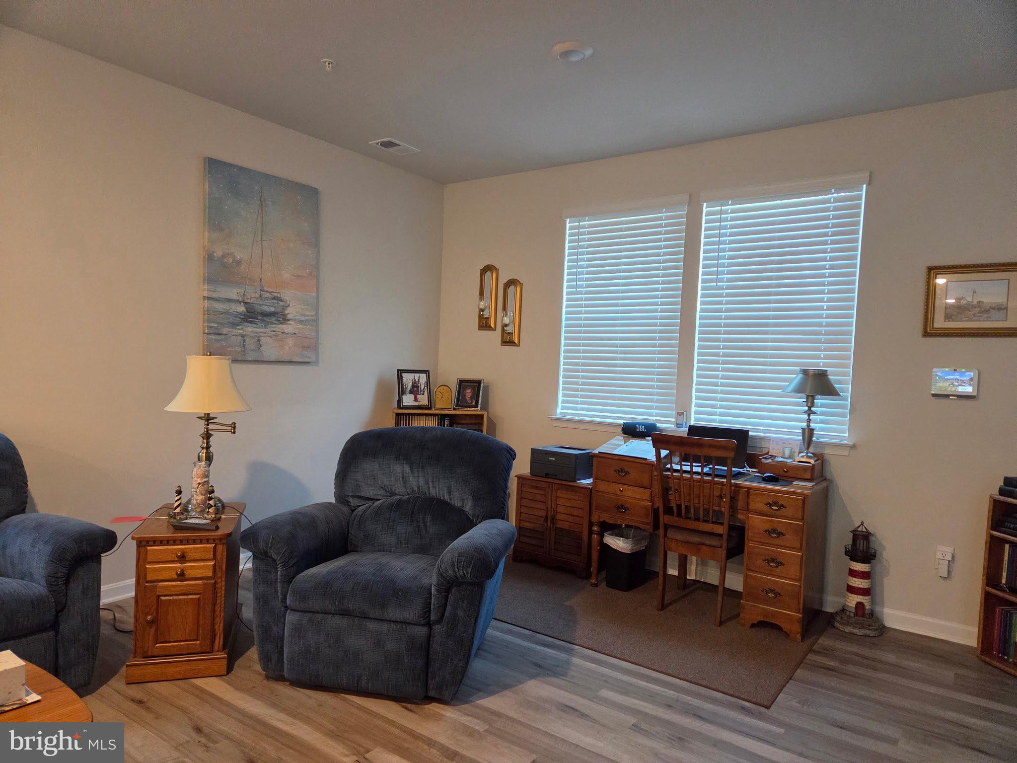 RIVERWALK TERRACE - Residential