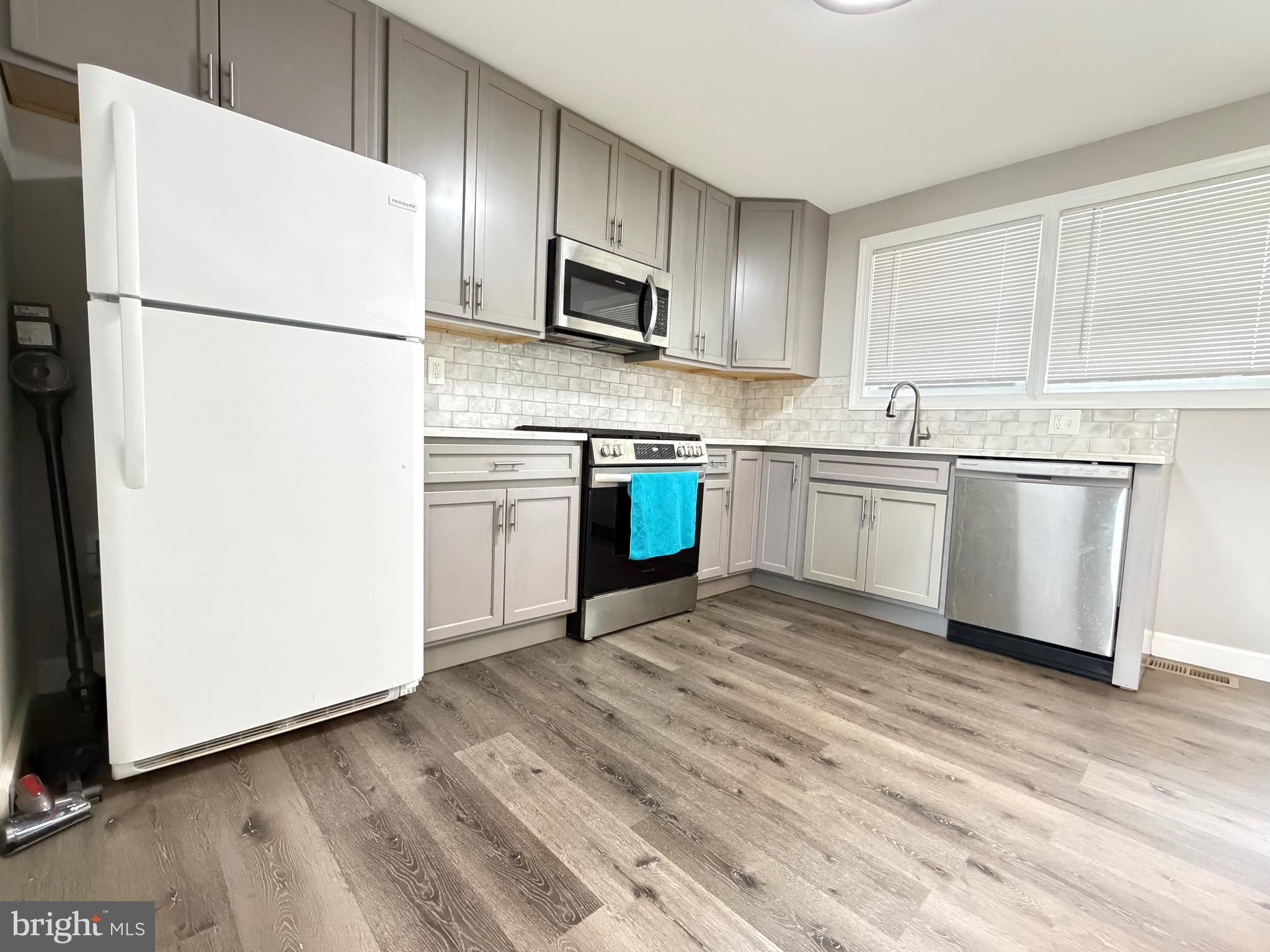 RANDALLWOOD - Residential