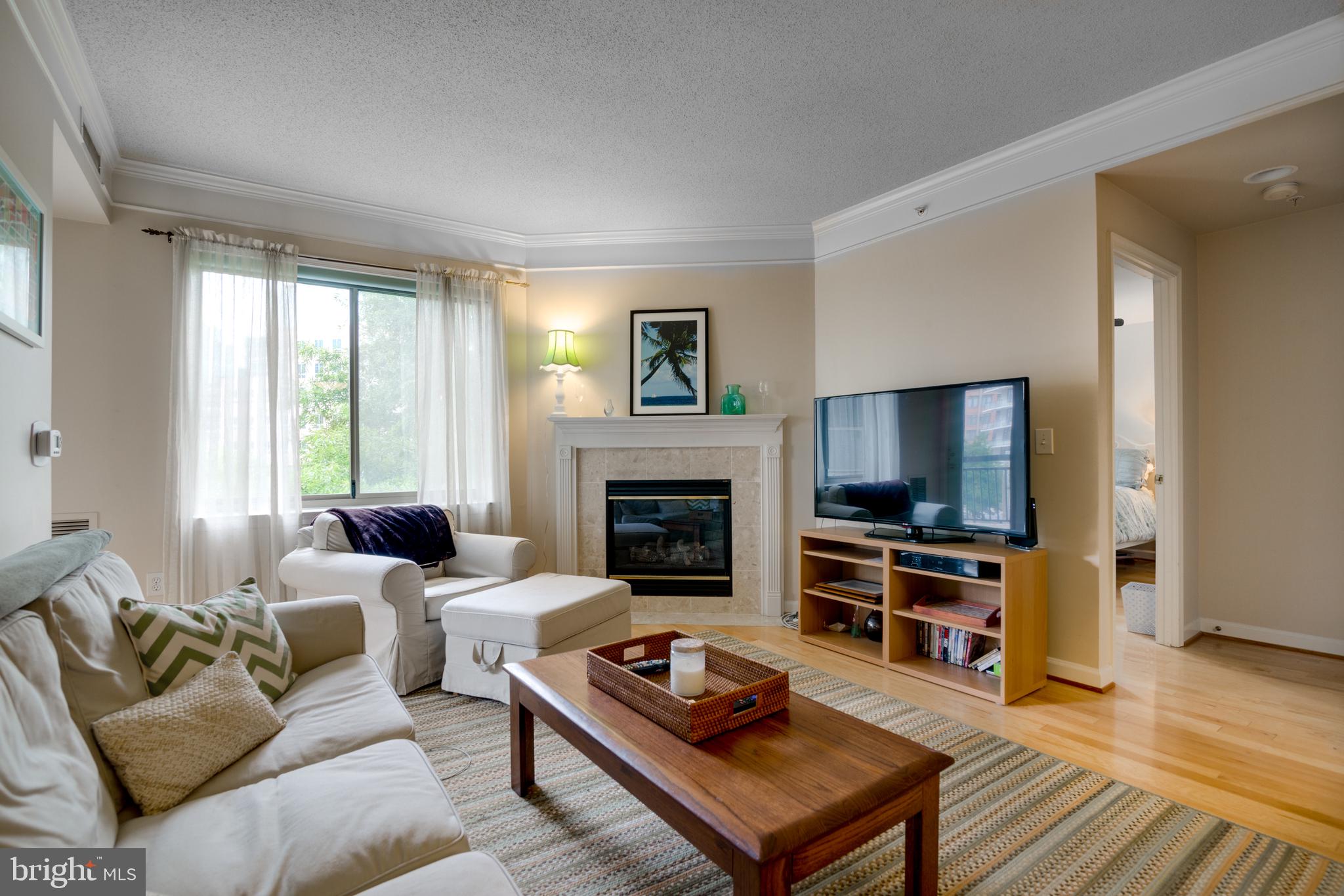 VIRGINIA SQUARE - Residential Lease