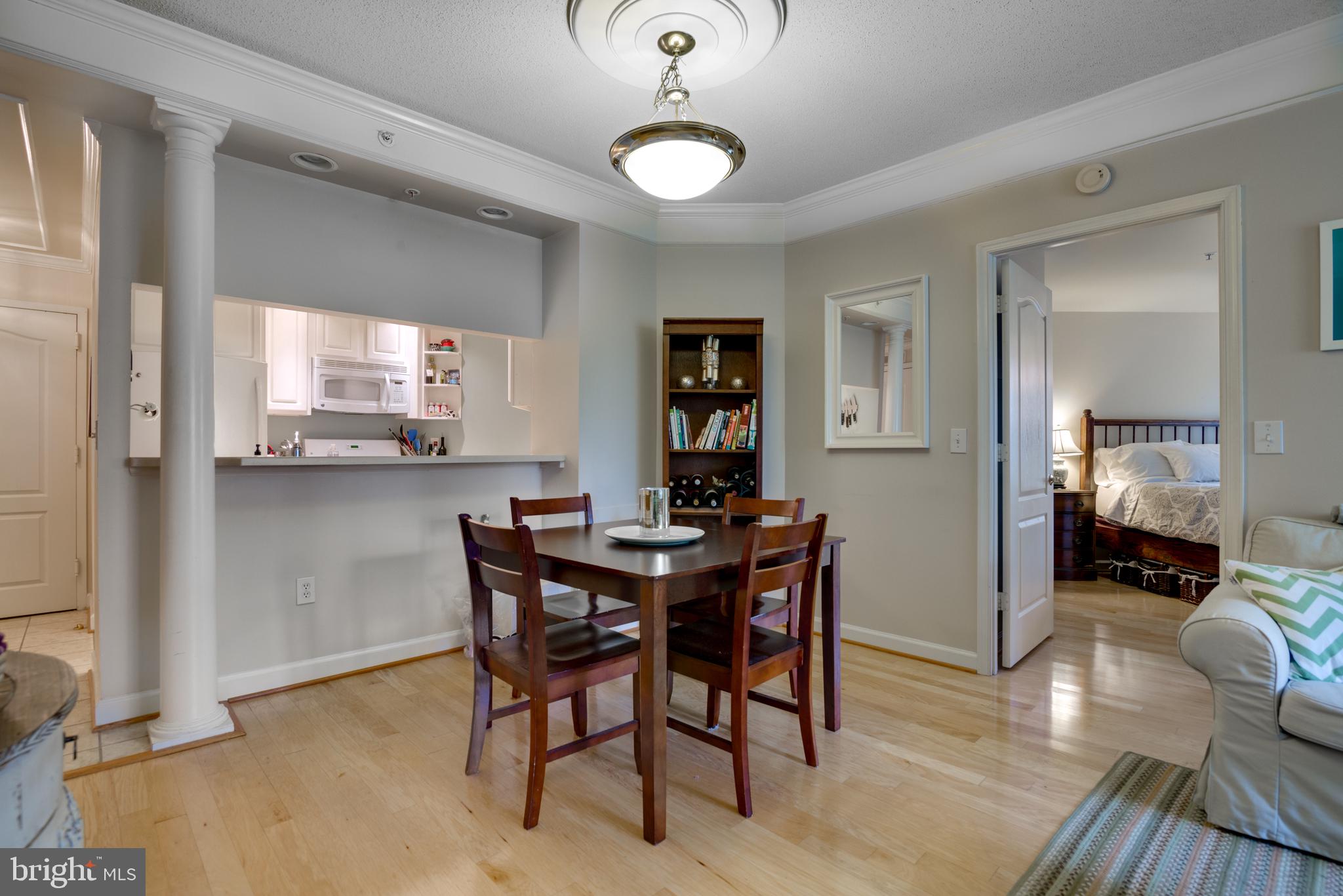 VIRGINIA SQUARE - Residential Lease