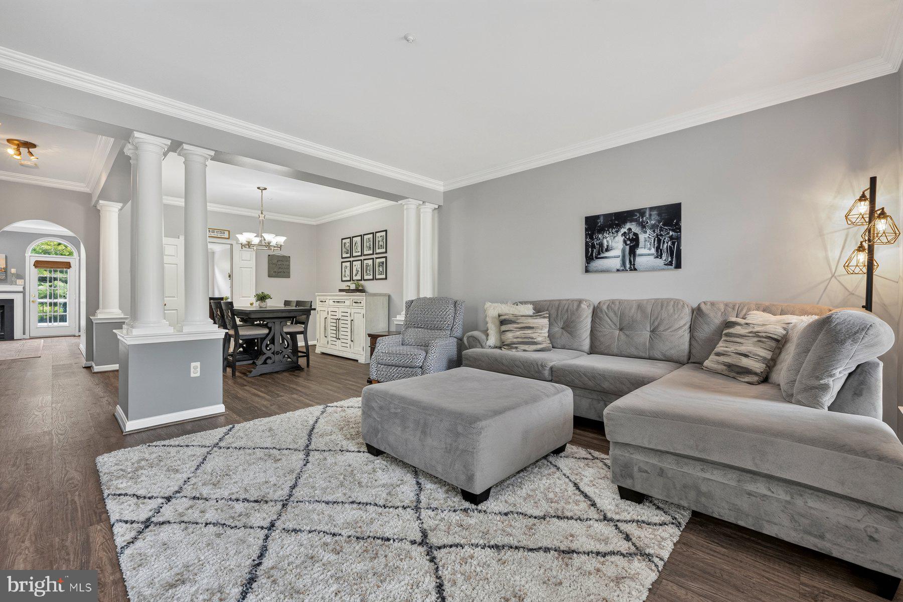 WORMANS MILL - Residential