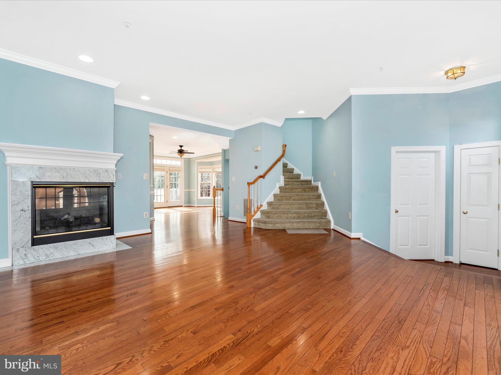 WAVERLY WOODS - Residential