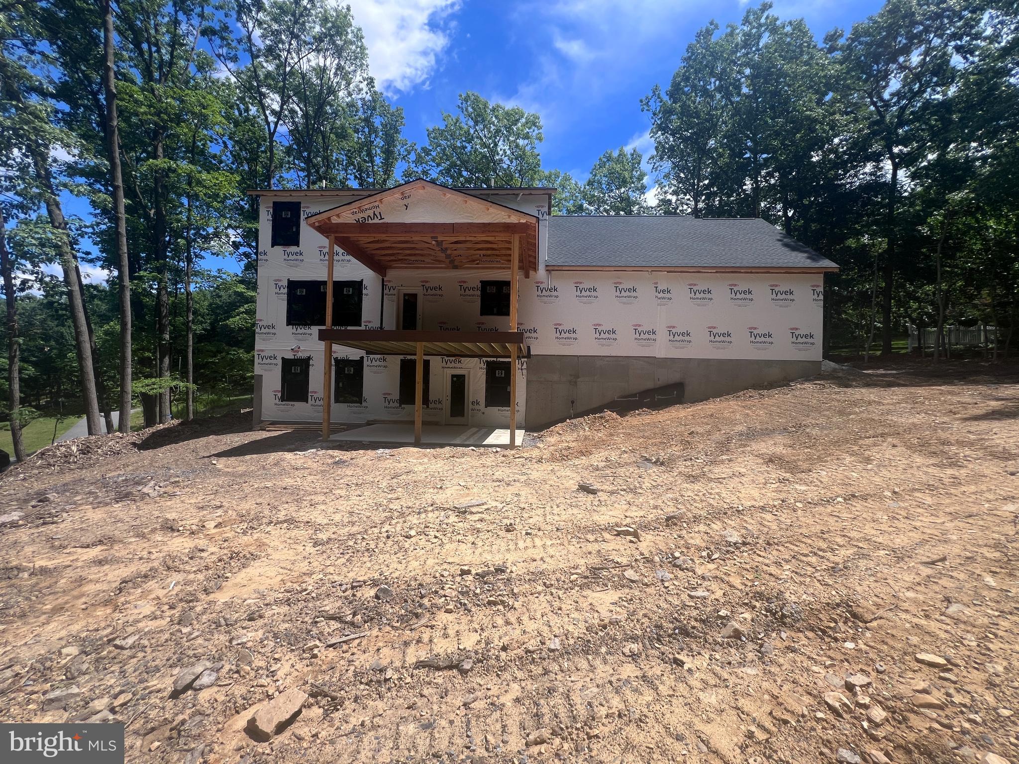 WHITE ROCK ACRES - Residential