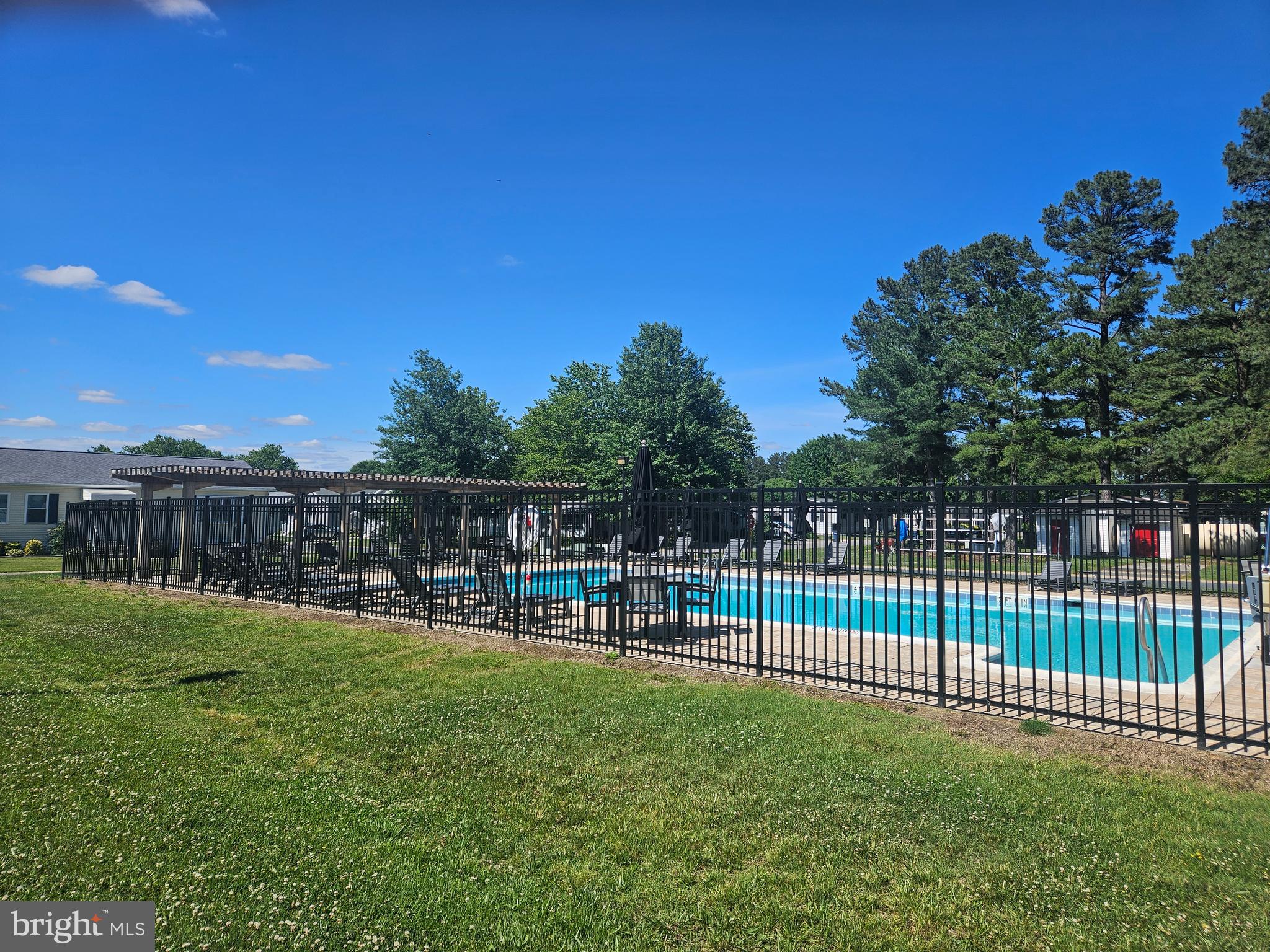 HYDE PARK - Residential