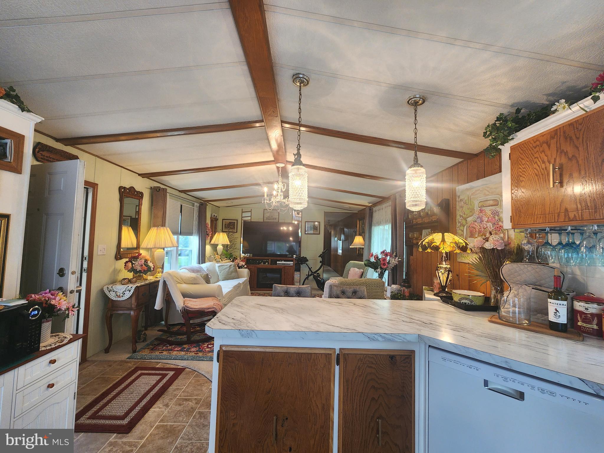 LINCOLN ESTATES PARK - Residential