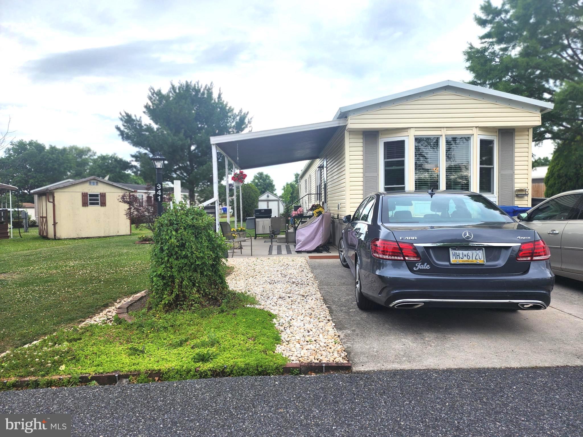 LINCOLN ESTATES PARK - Residential