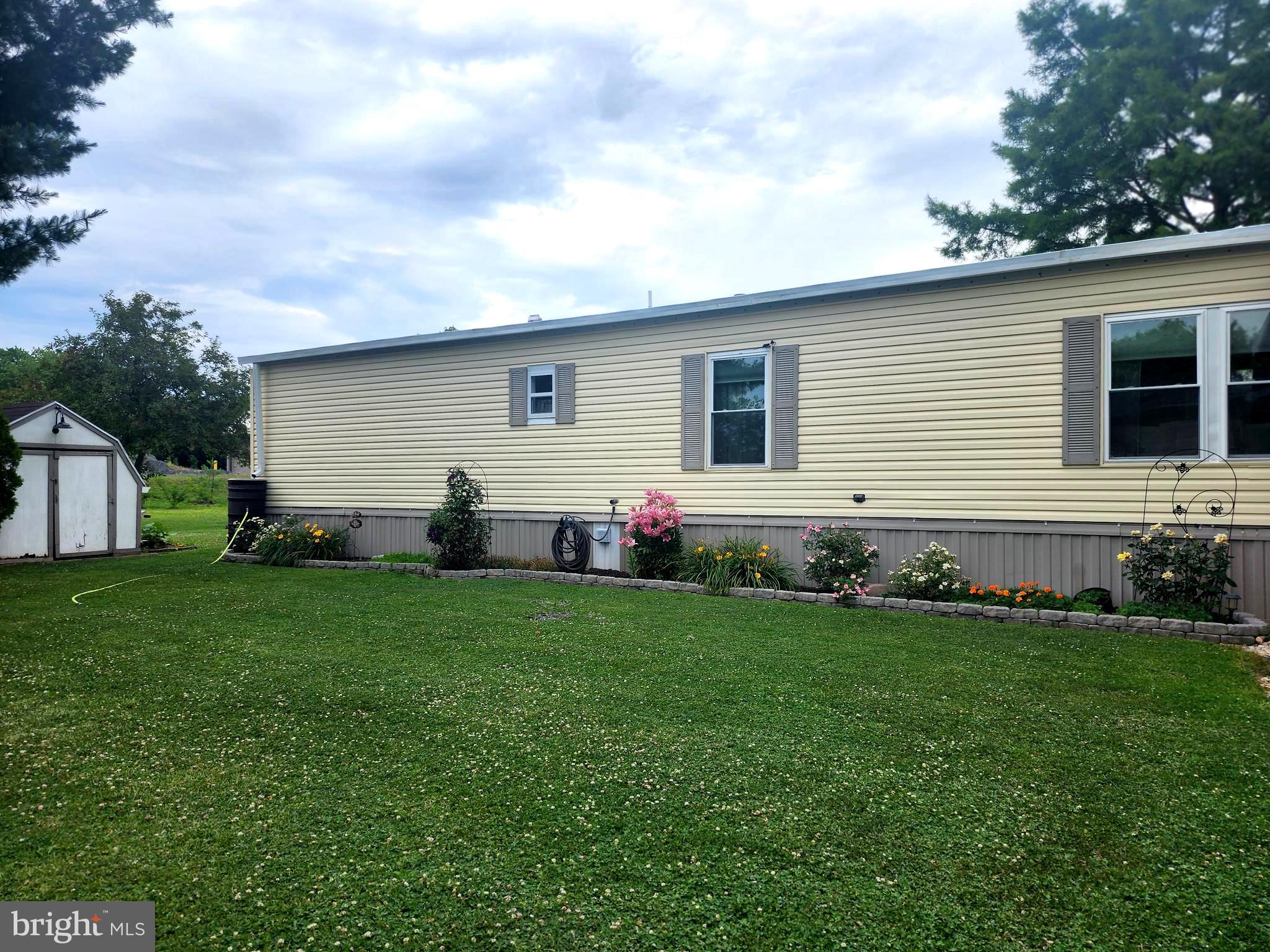 LINCOLN ESTATES PARK - Residential