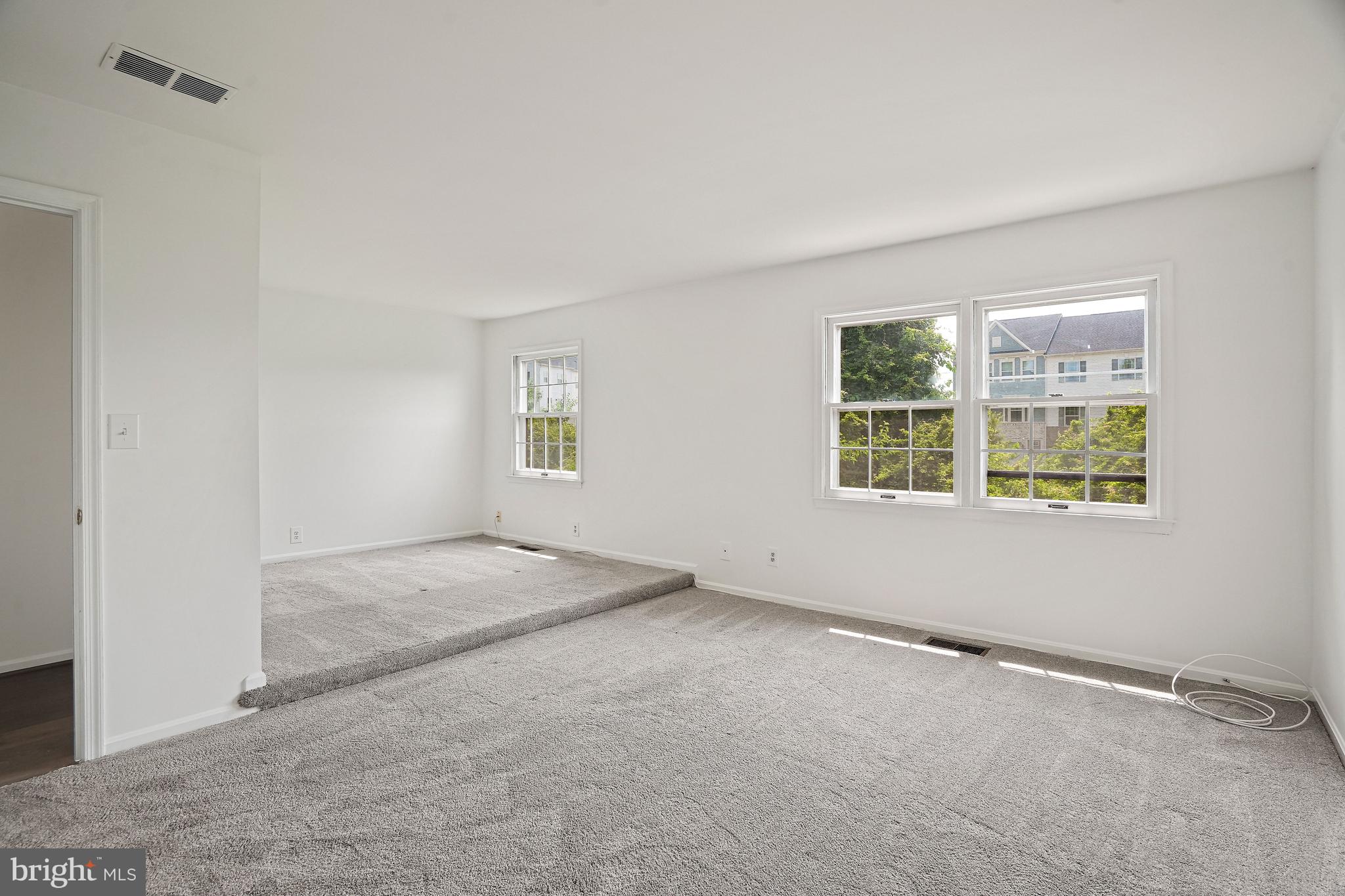 FAIRWAY ISLAND - Residential