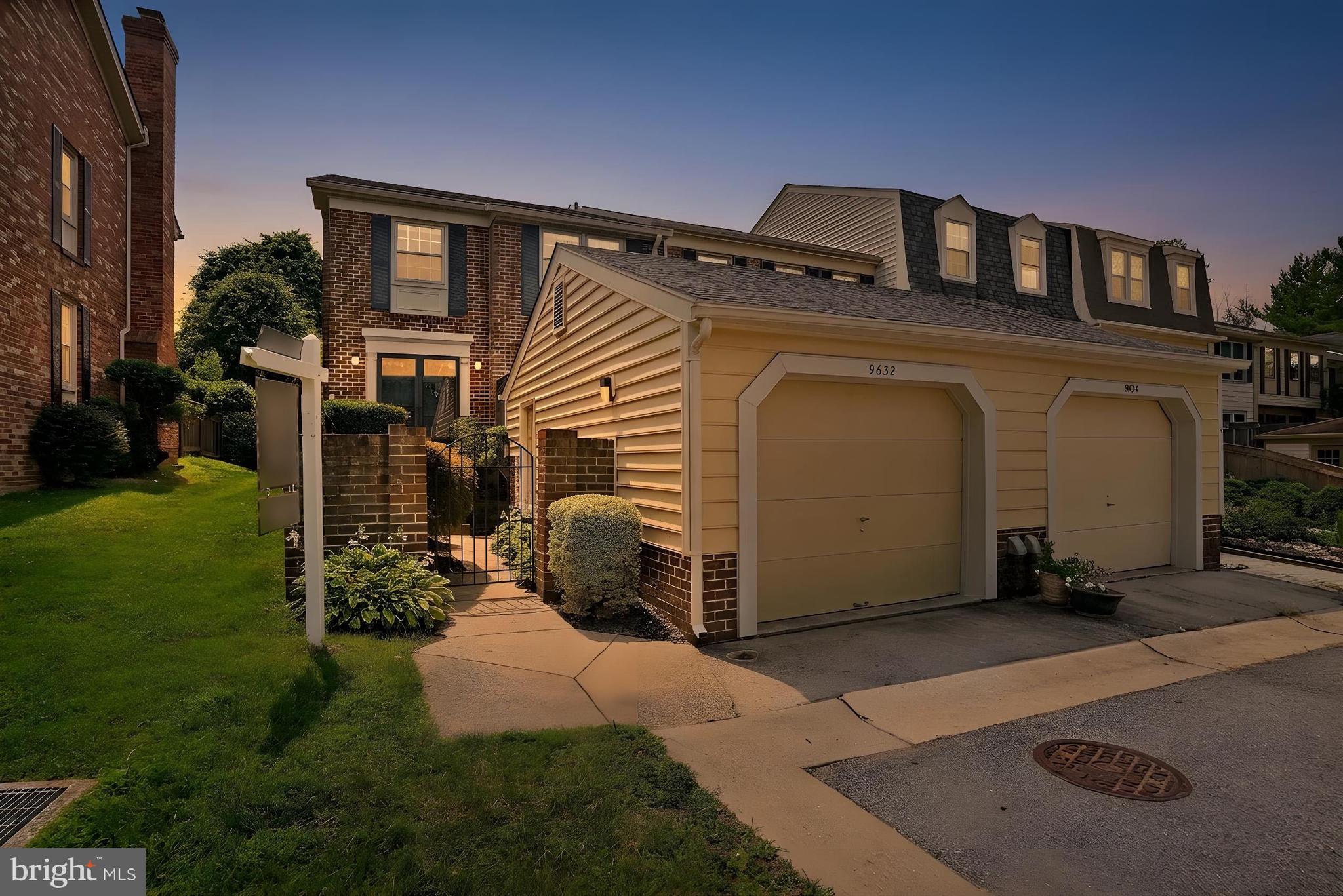 FAIRWAY ISLAND - Residential