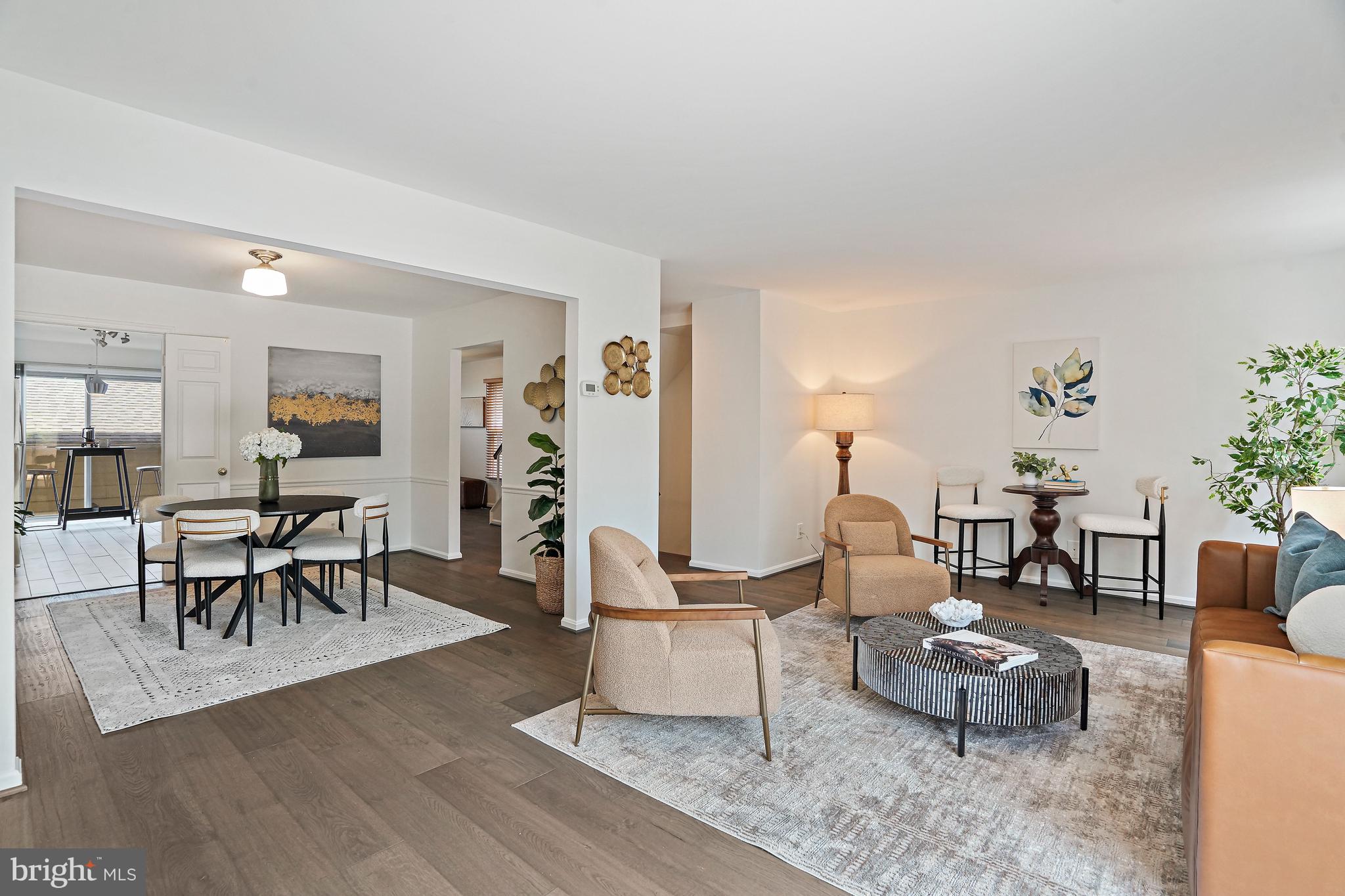 FAIRWAY ISLAND - Residential