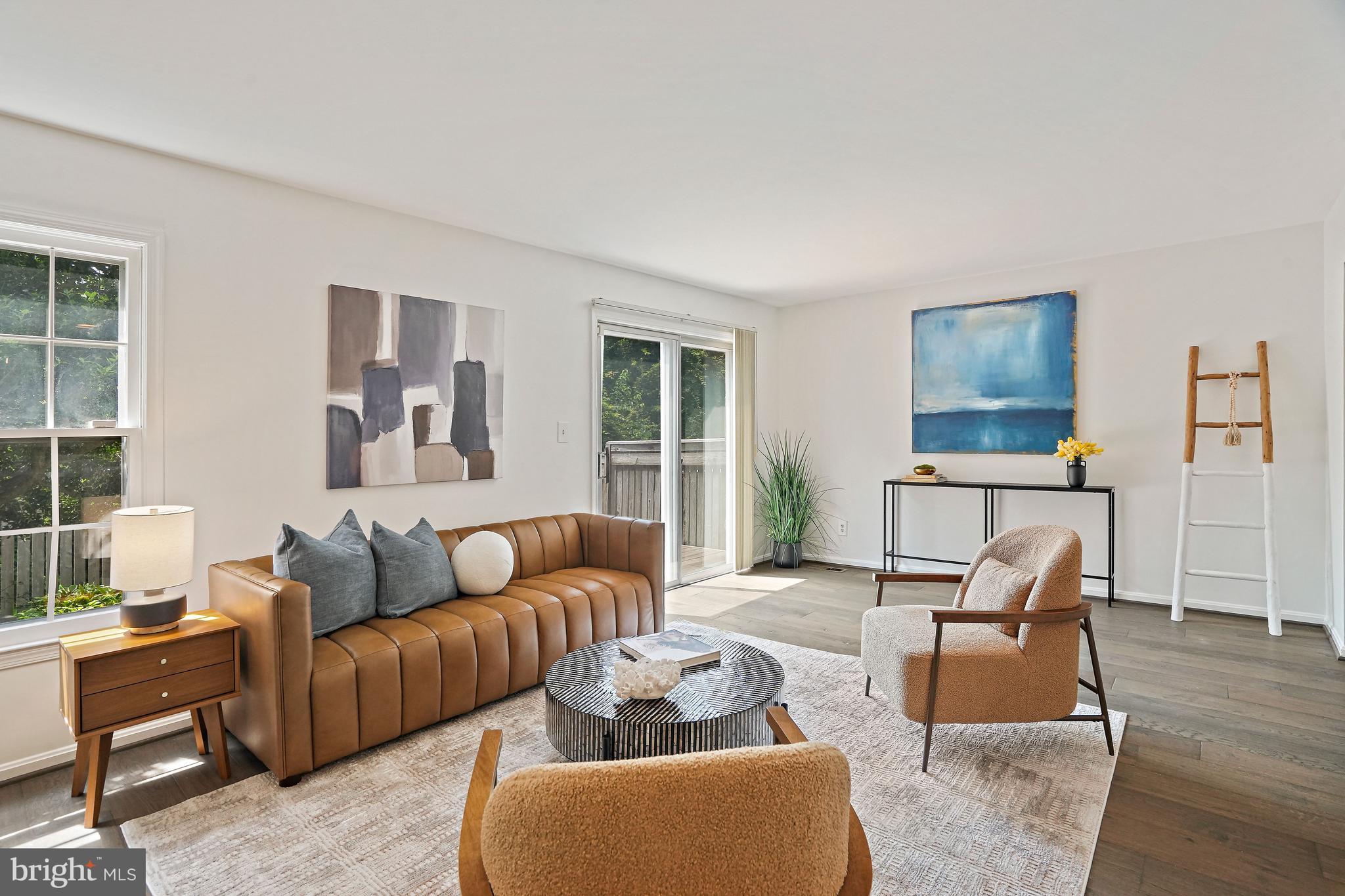 FAIRWAY ISLAND - Residential