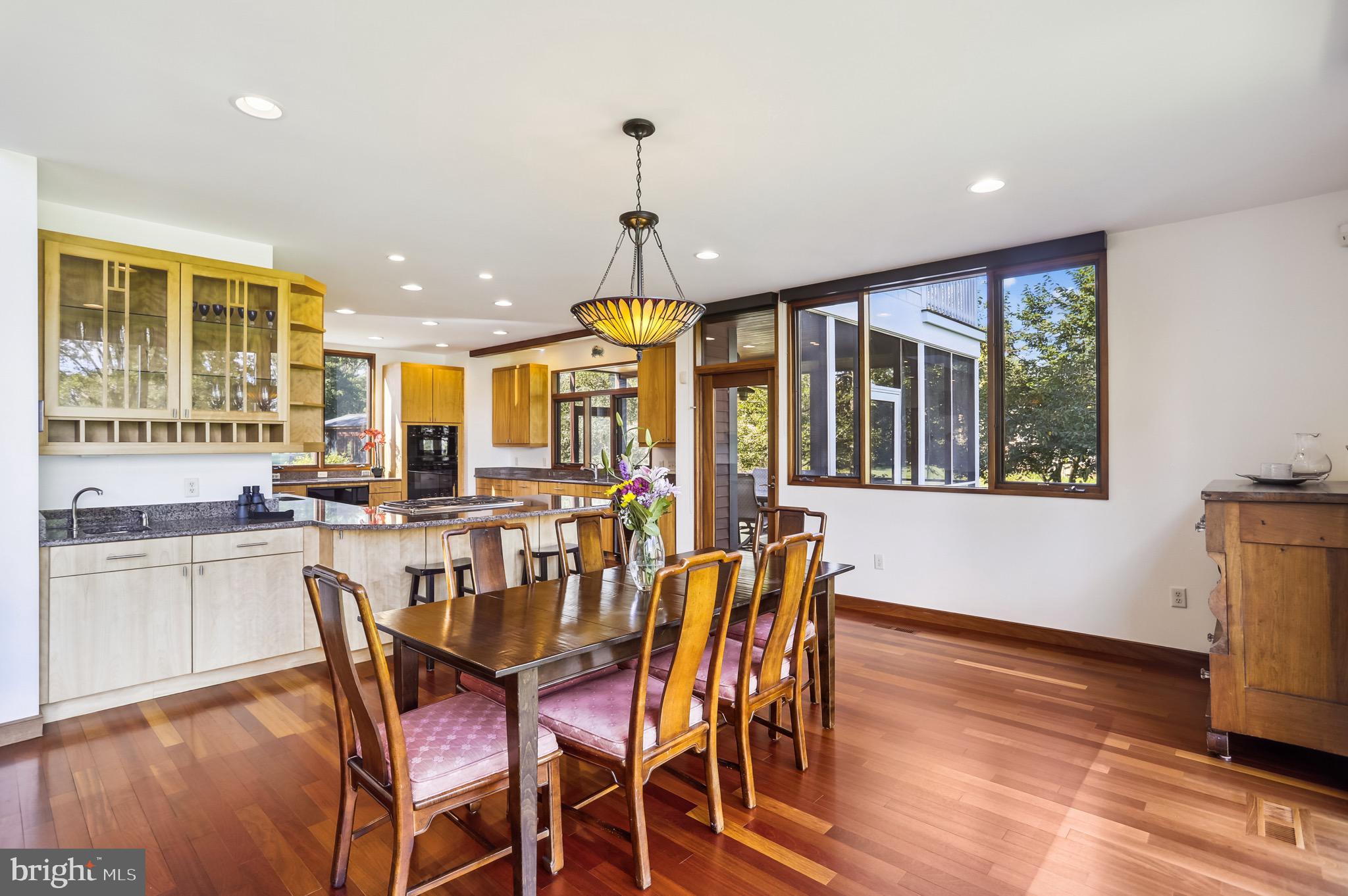 REGULARS - Residential