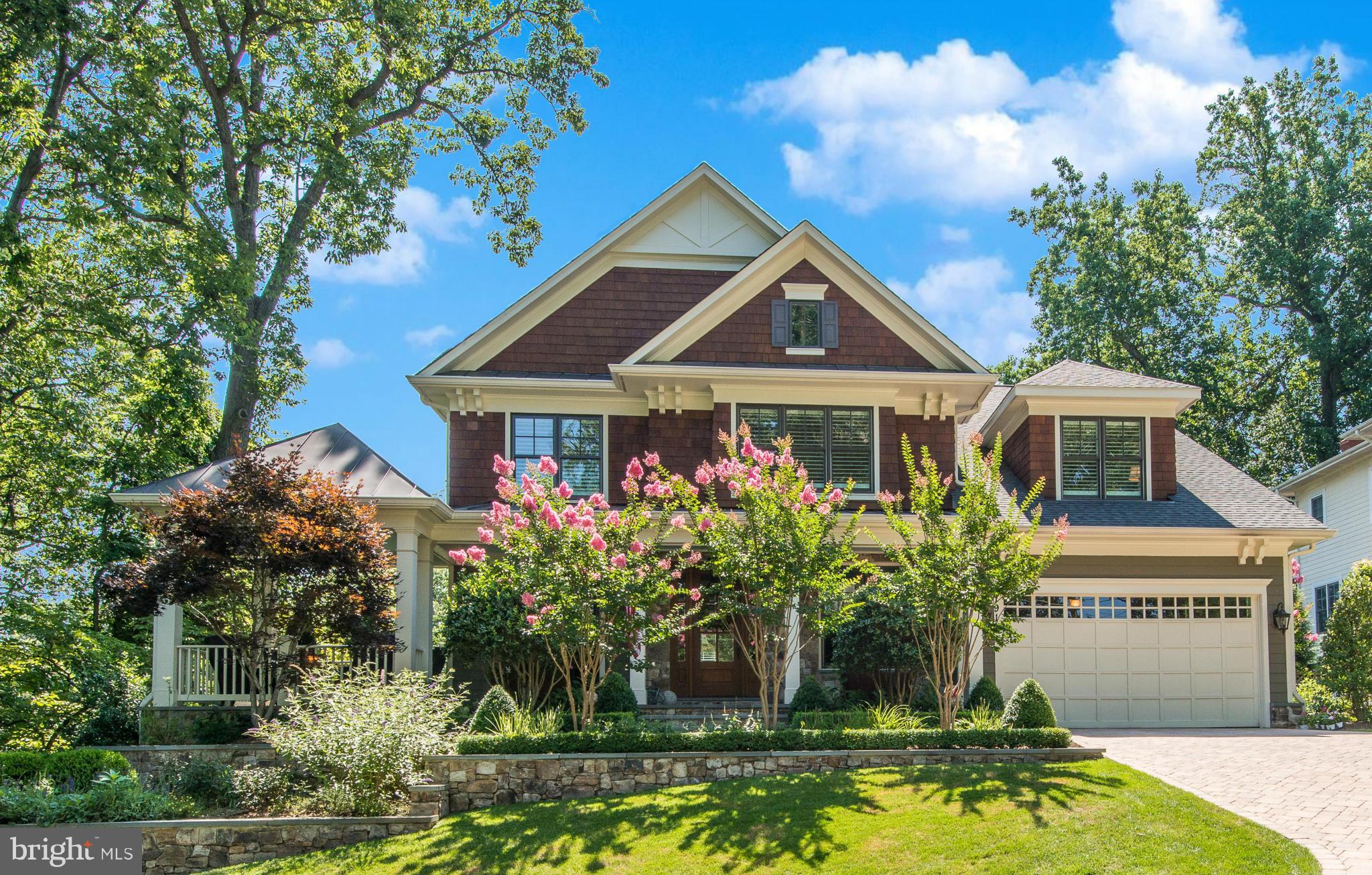 Better than new 4-yr Buchanan-Price home w/loads of custom & designer finishes. Approx. 5750 finished SQFT on 3 lvls! Chef's KIT, southern-living style covered porch, built-ins & hardwoods thruout. Lux master suite & upstairs bonus room. Sited on great lot w/incredible landscaping, flat rear yard w/custom-built bocce ball court! Room for pool! Great open floor plan w/loads of light. True Must See!
