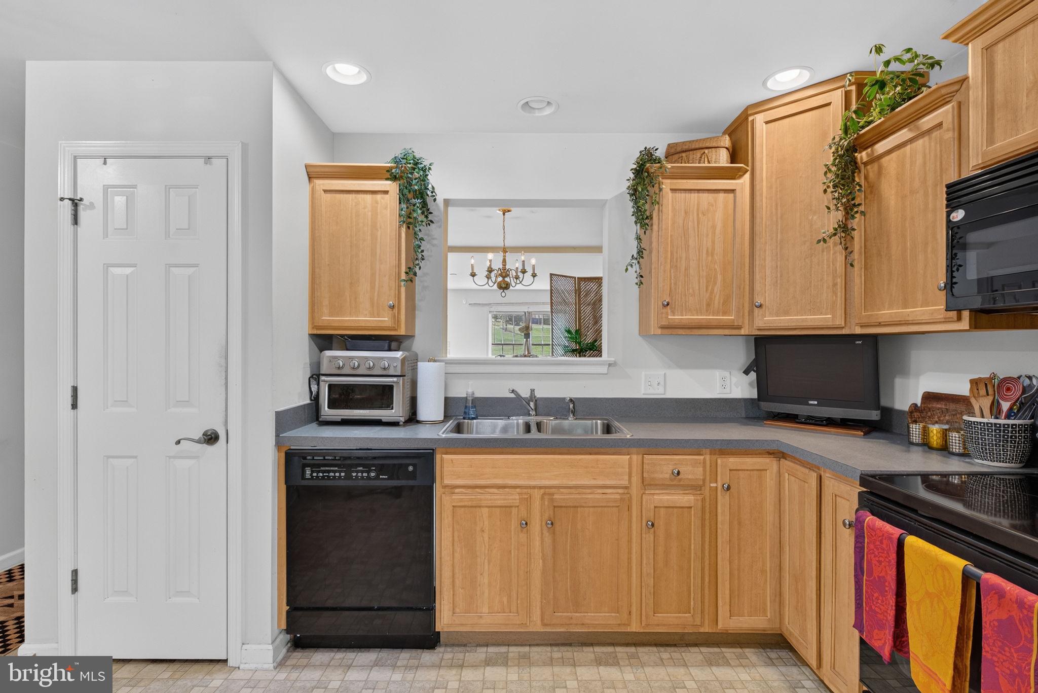 CROSSGATES - Residential