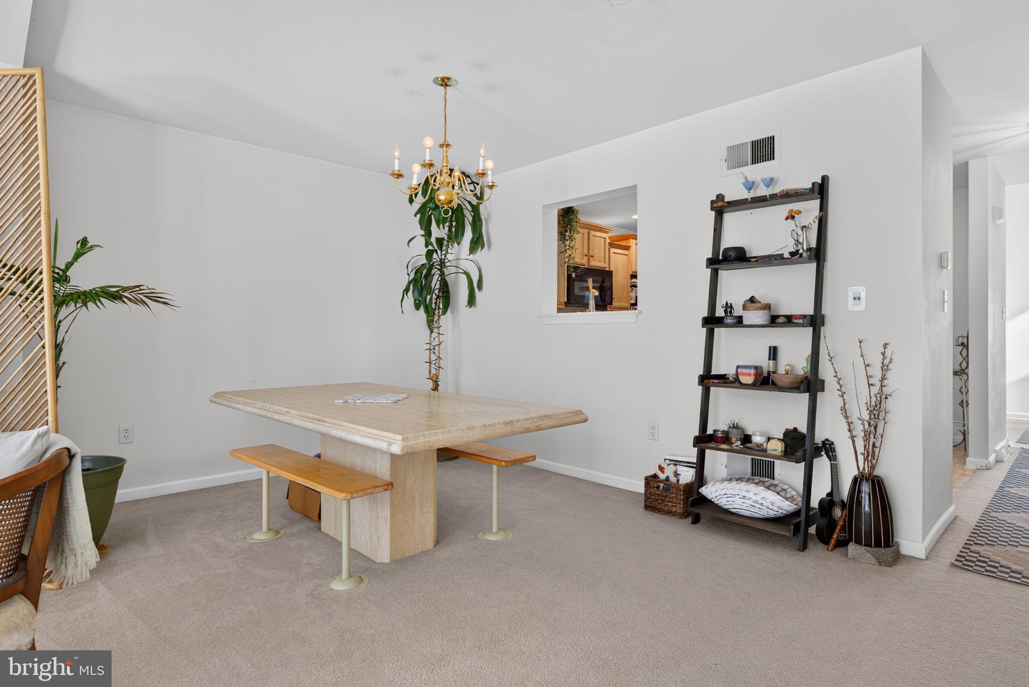 CROSSGATES - Residential