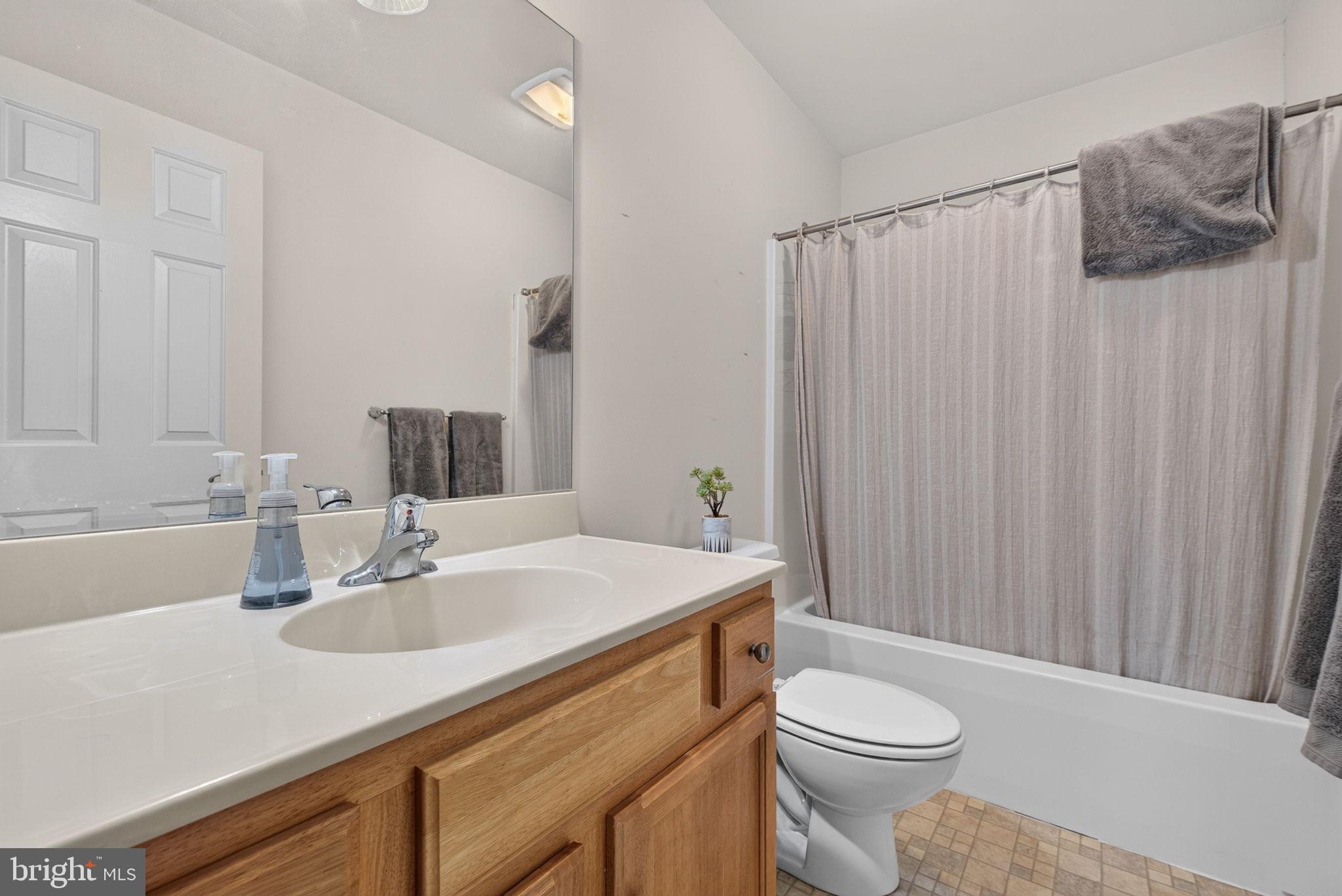 CROSSGATES - Residential