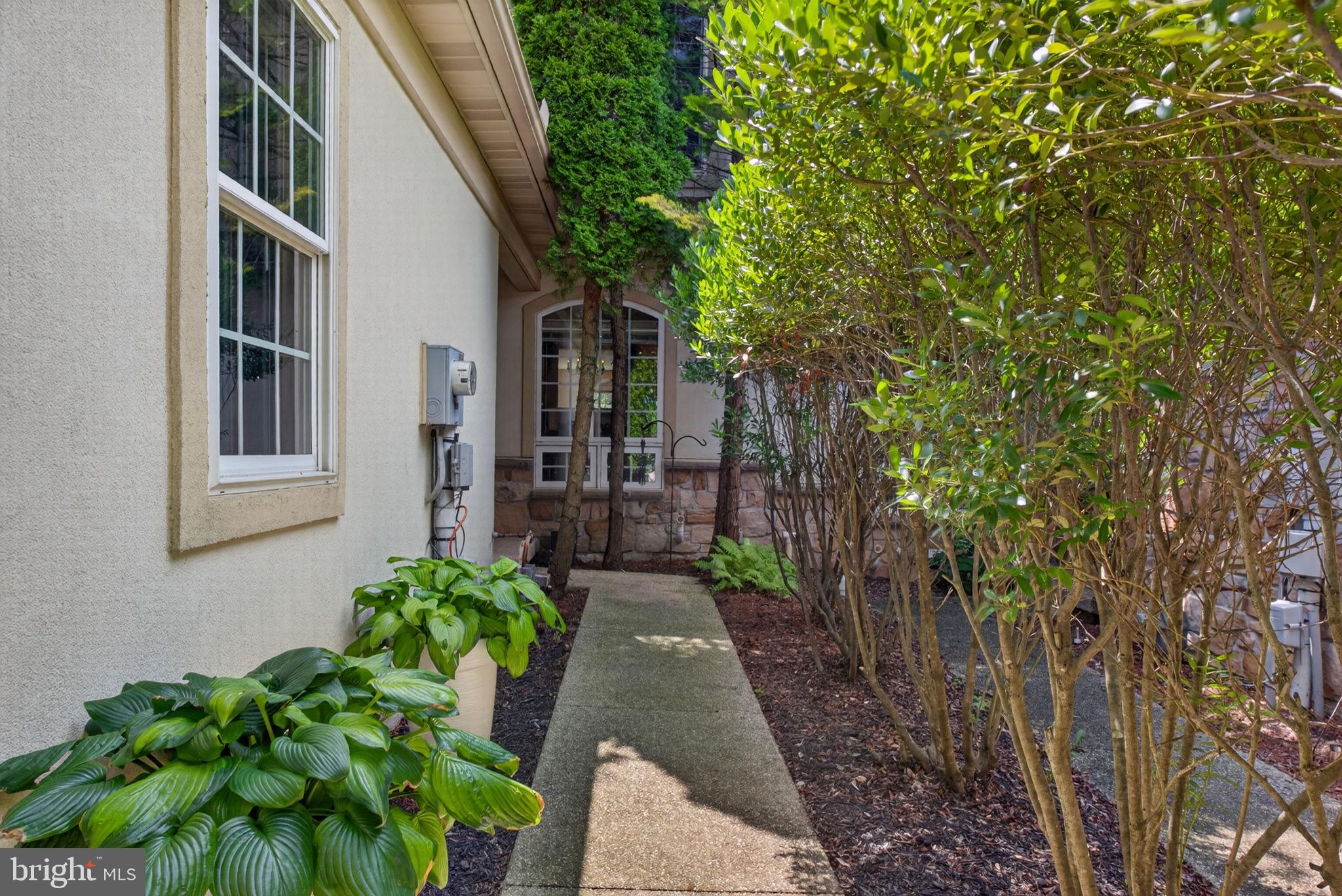 CROSSGATES - Residential