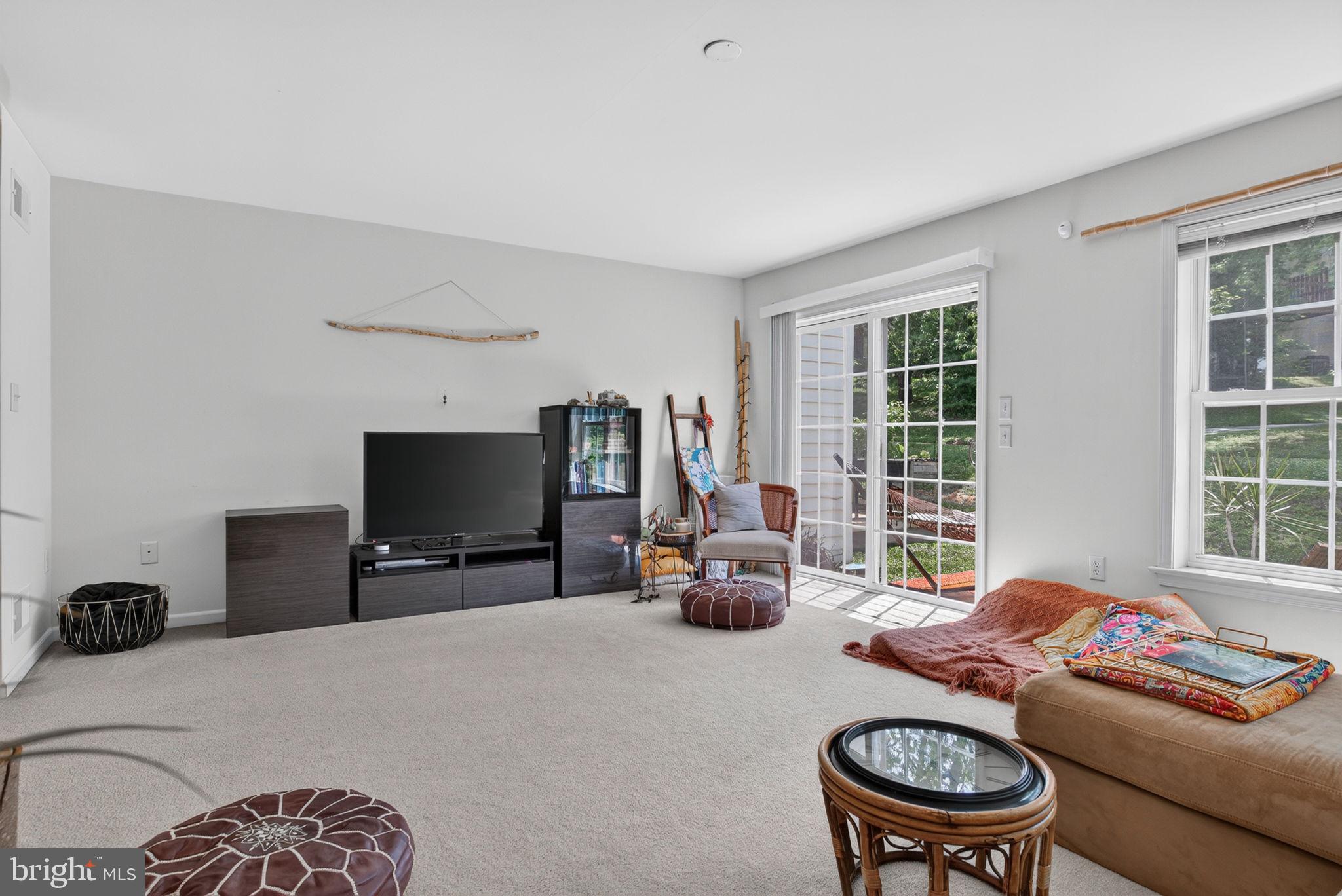 CROSSGATES - Residential