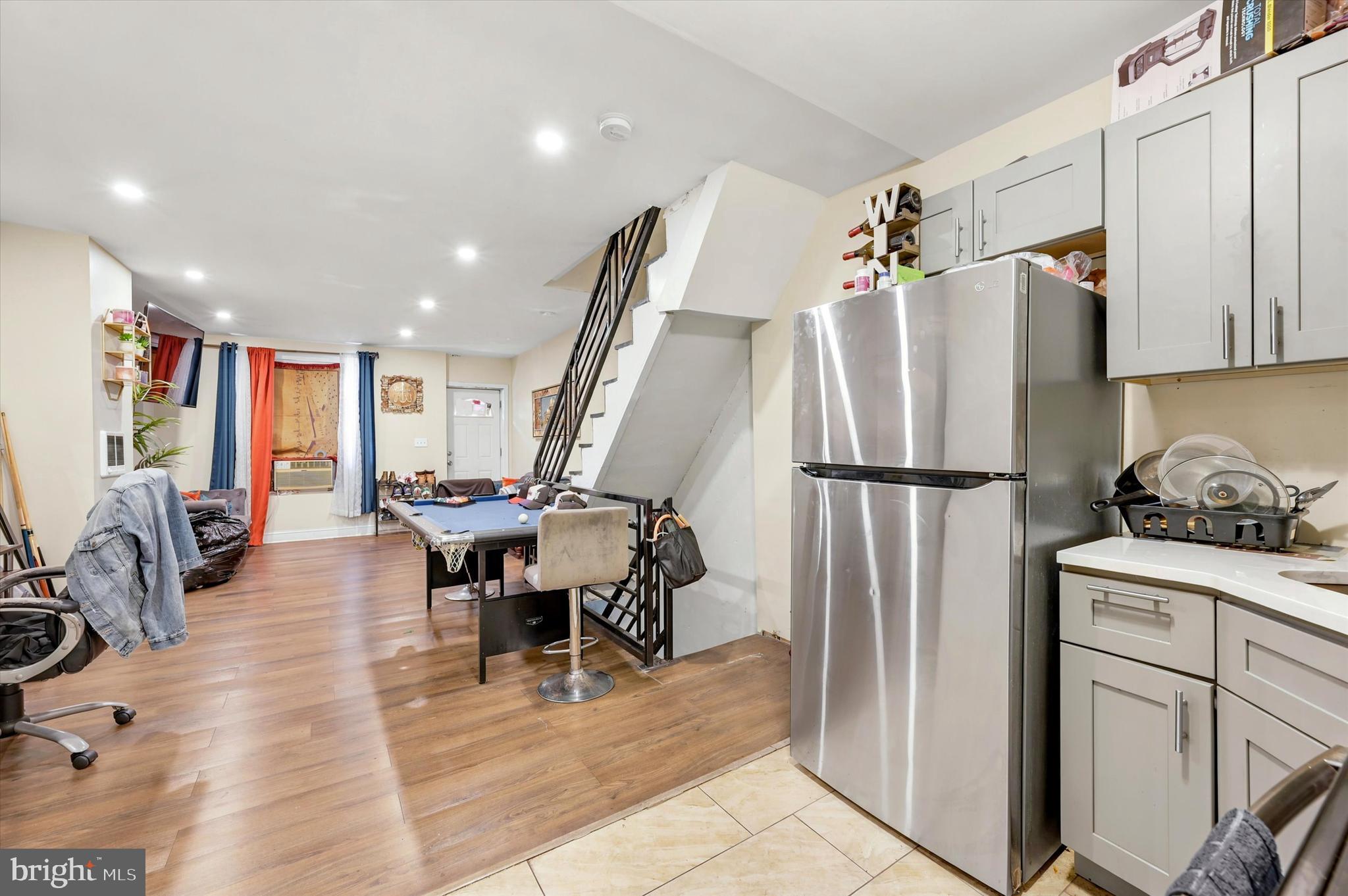 STRAWBERRY MANSION - Residential