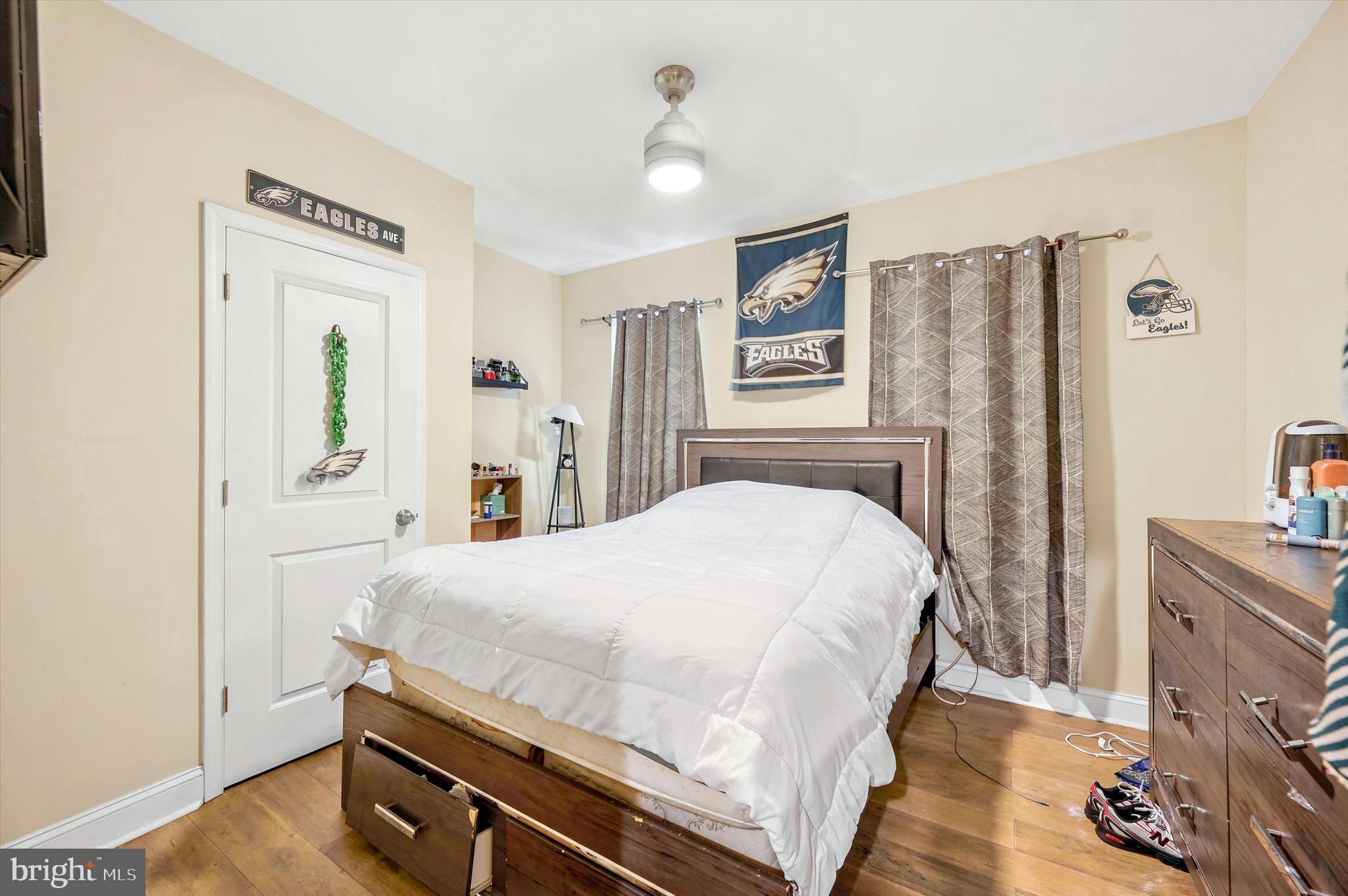 STRAWBERRY MANSION - Residential