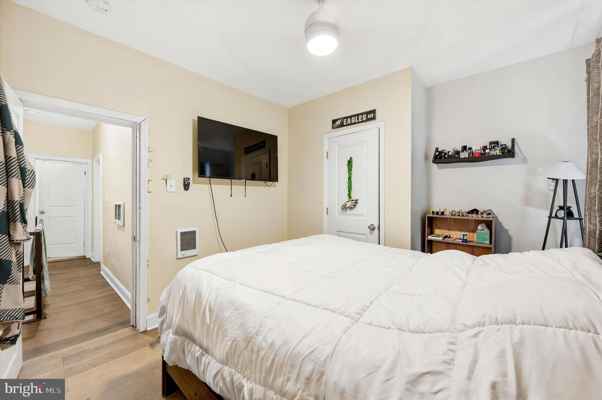 STRAWBERRY MANSION - Residential