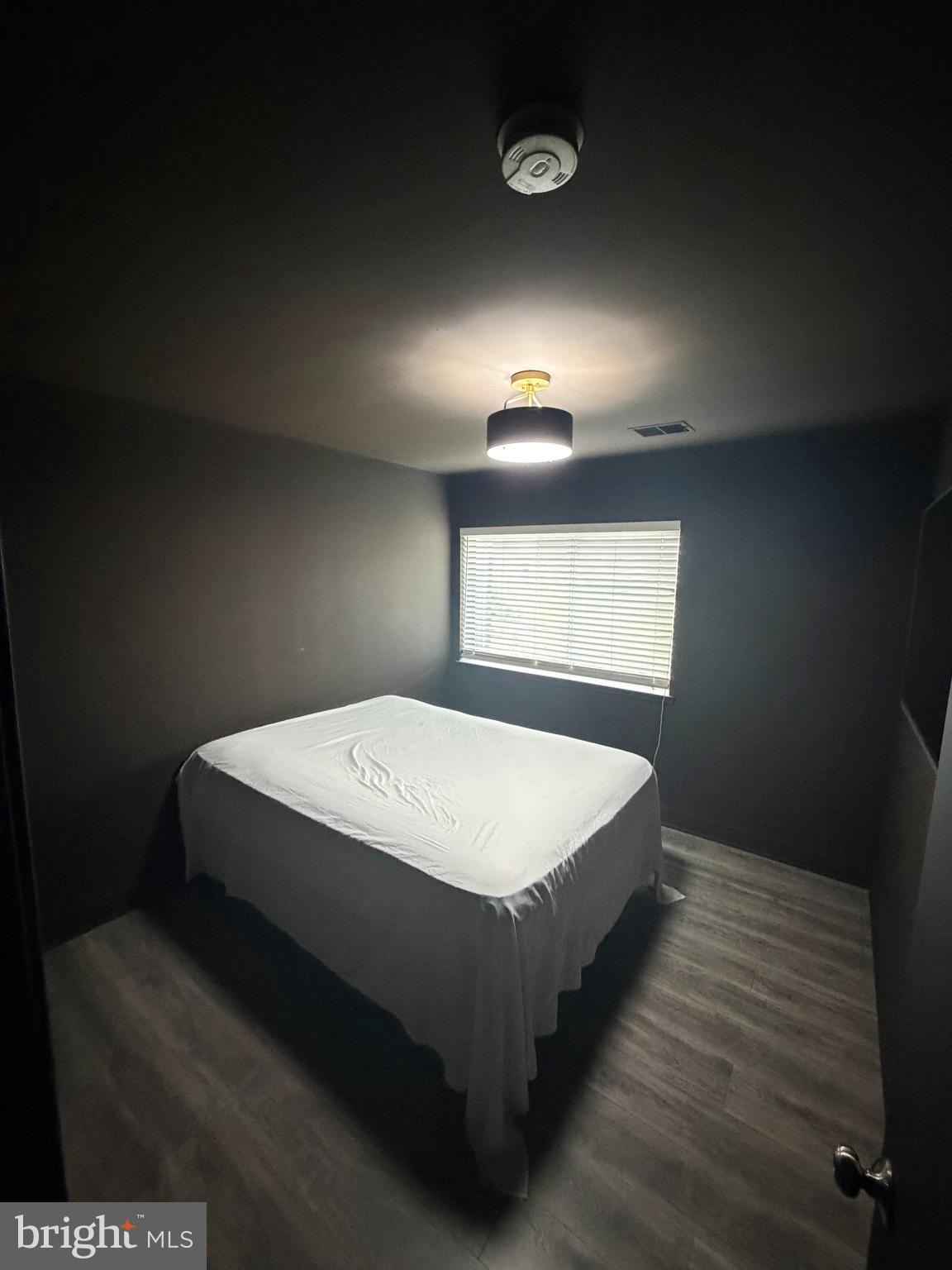 PINES CONDOMINIUM - Residential