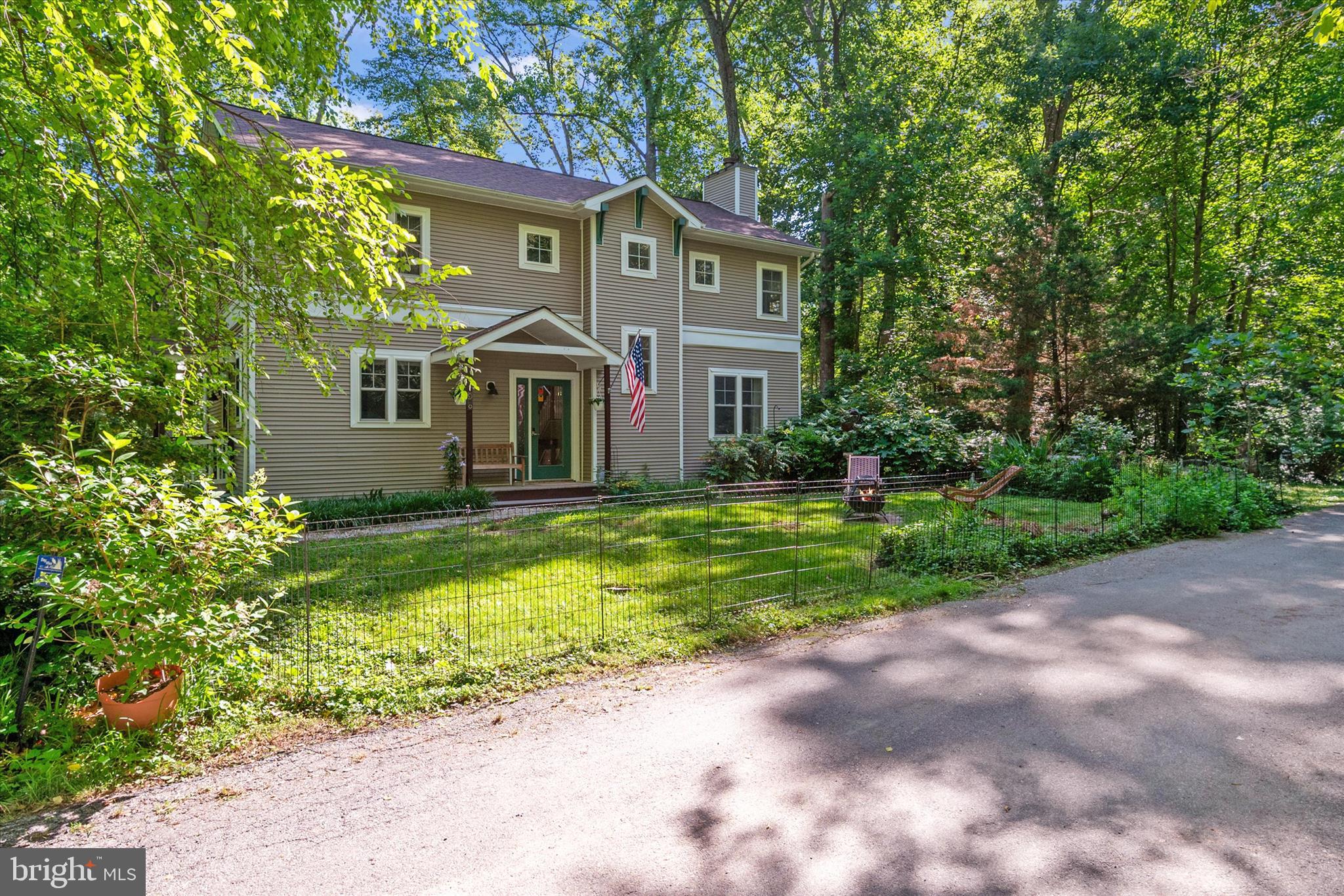 EDGEWATER BEACH - Residential