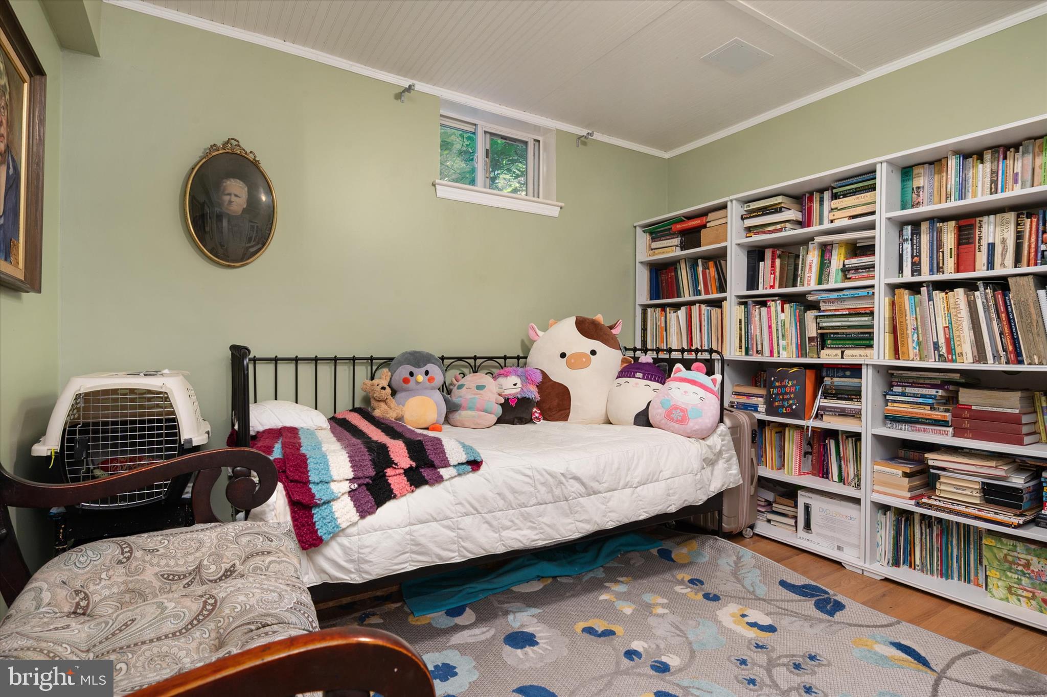 EDGEWATER BEACH - Residential