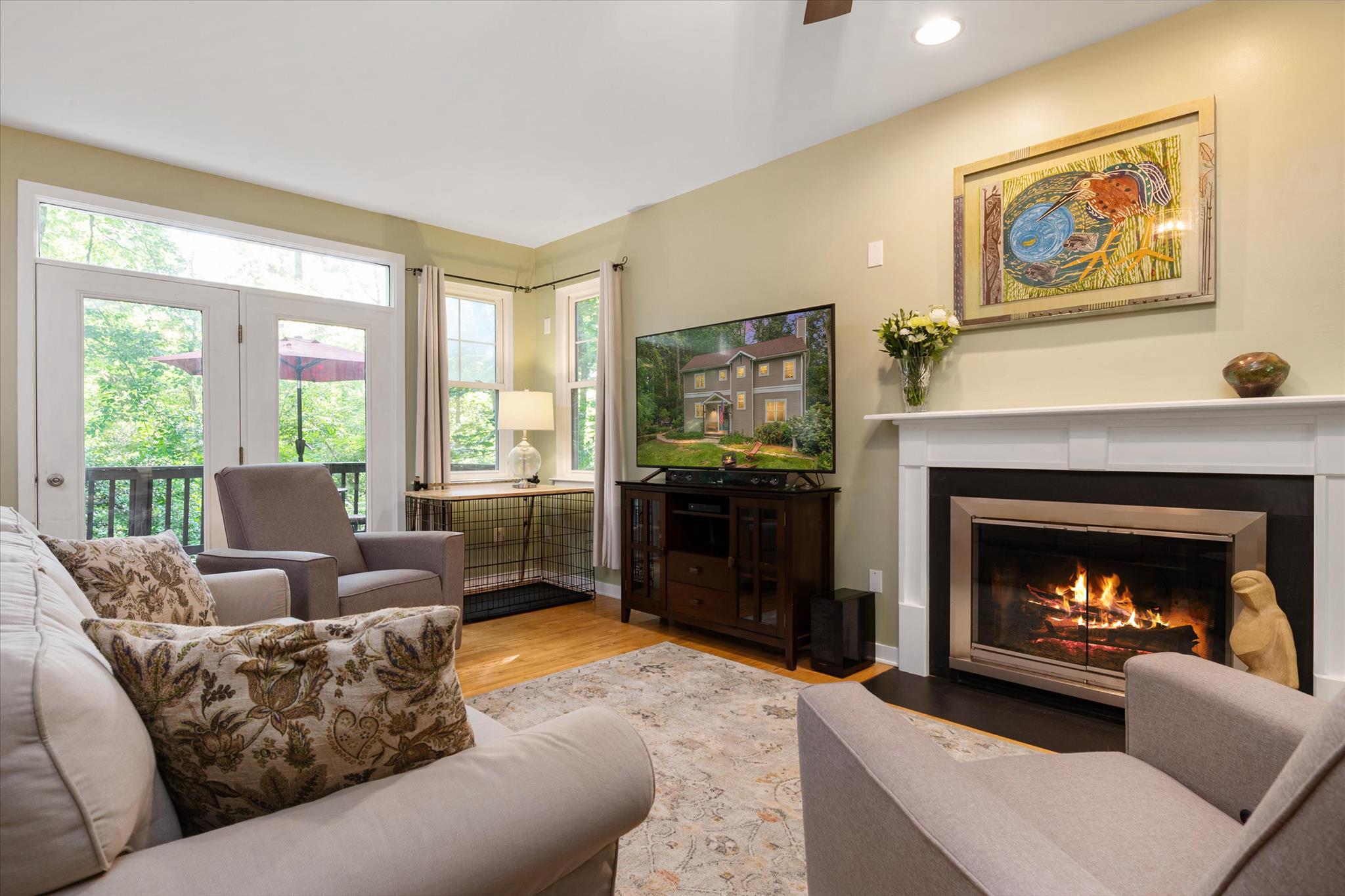 EDGEWATER BEACH - Residential