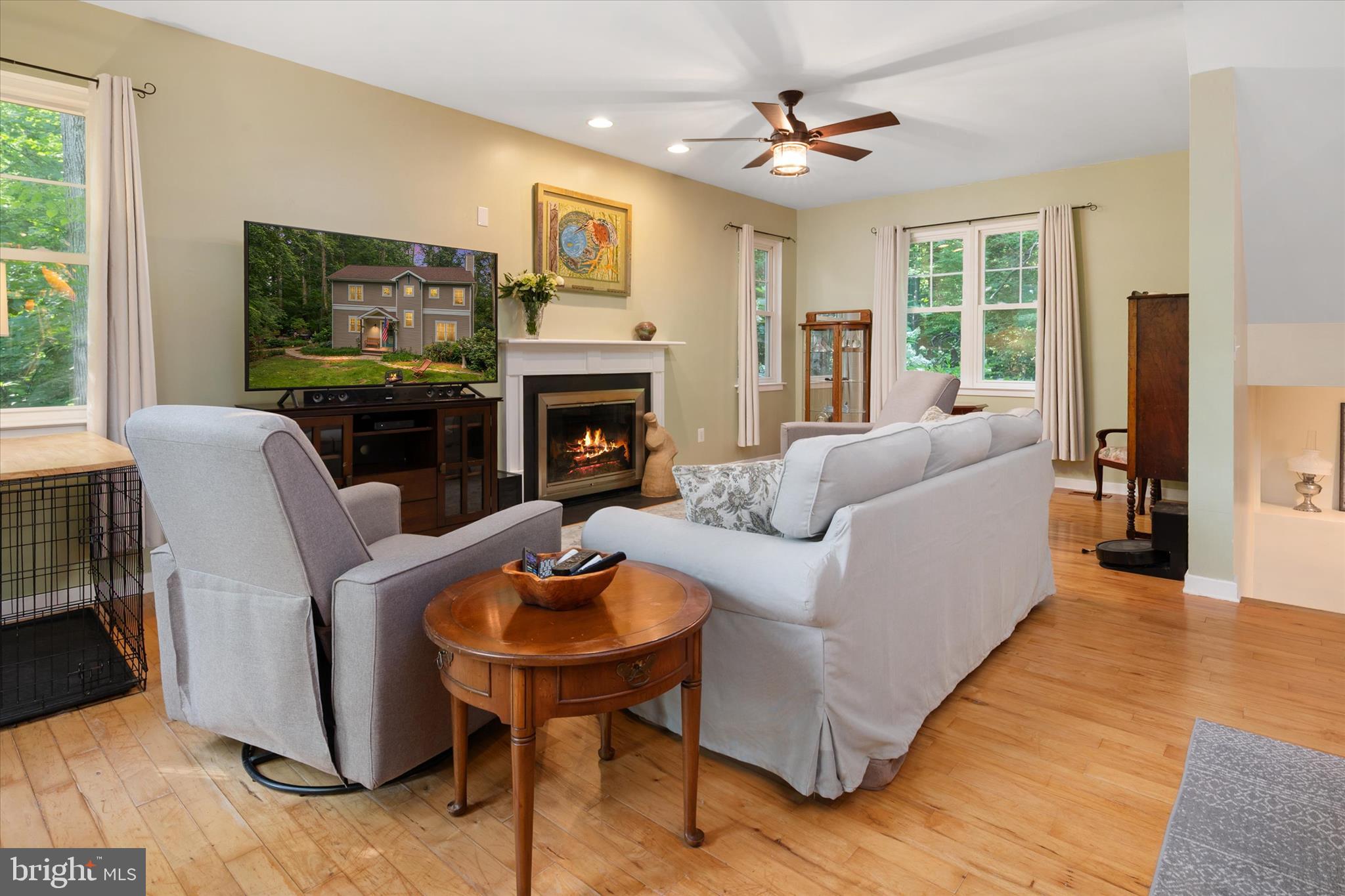EDGEWATER BEACH - Residential