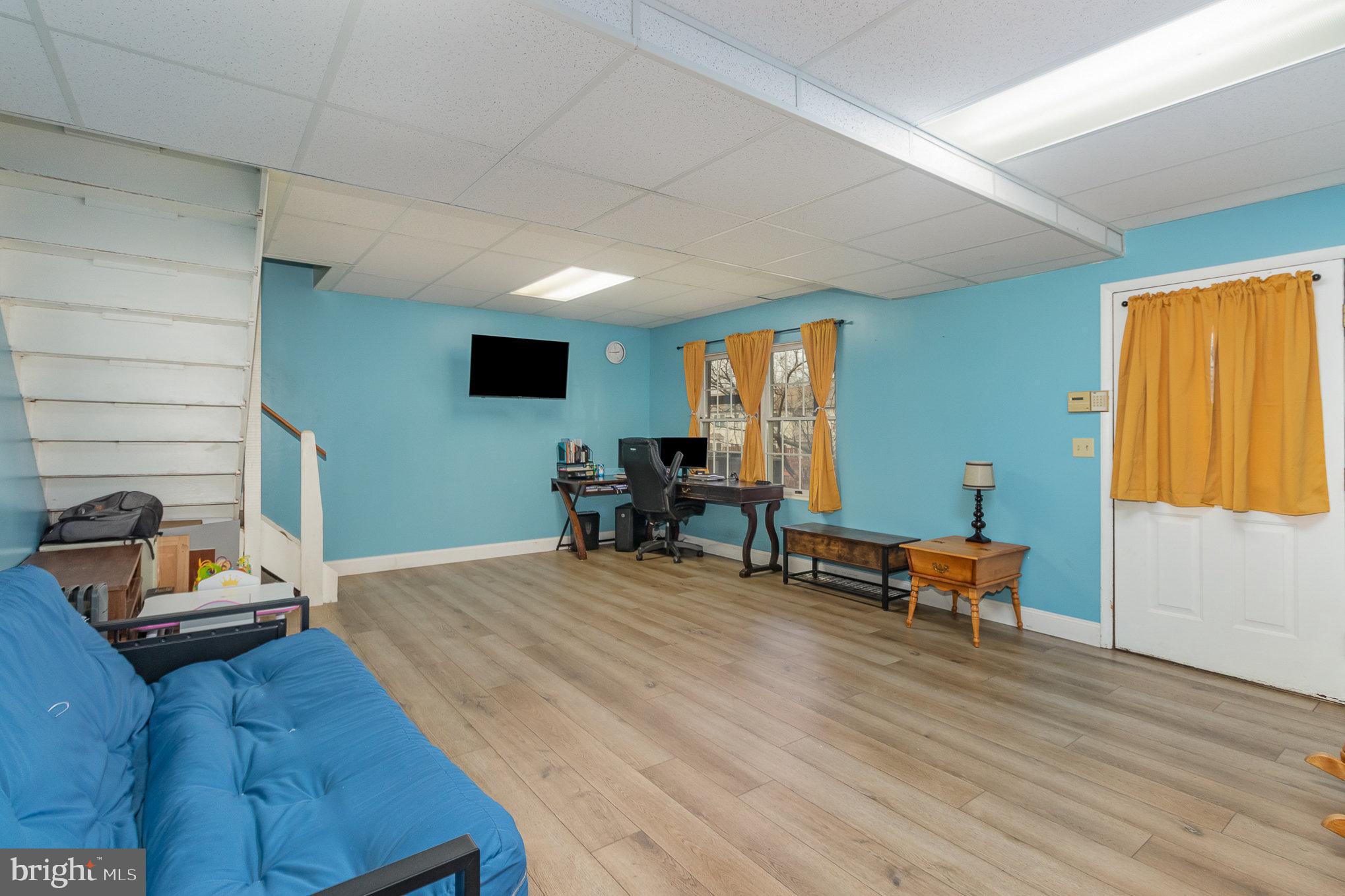 NORTHWOODS CROSSING - Residential